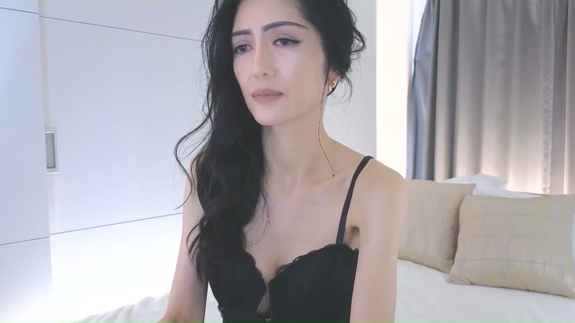 Gallery image thumbnail from Eleah's myfreecams stream on, 11/20/2025, 07:23 image 3 of 20