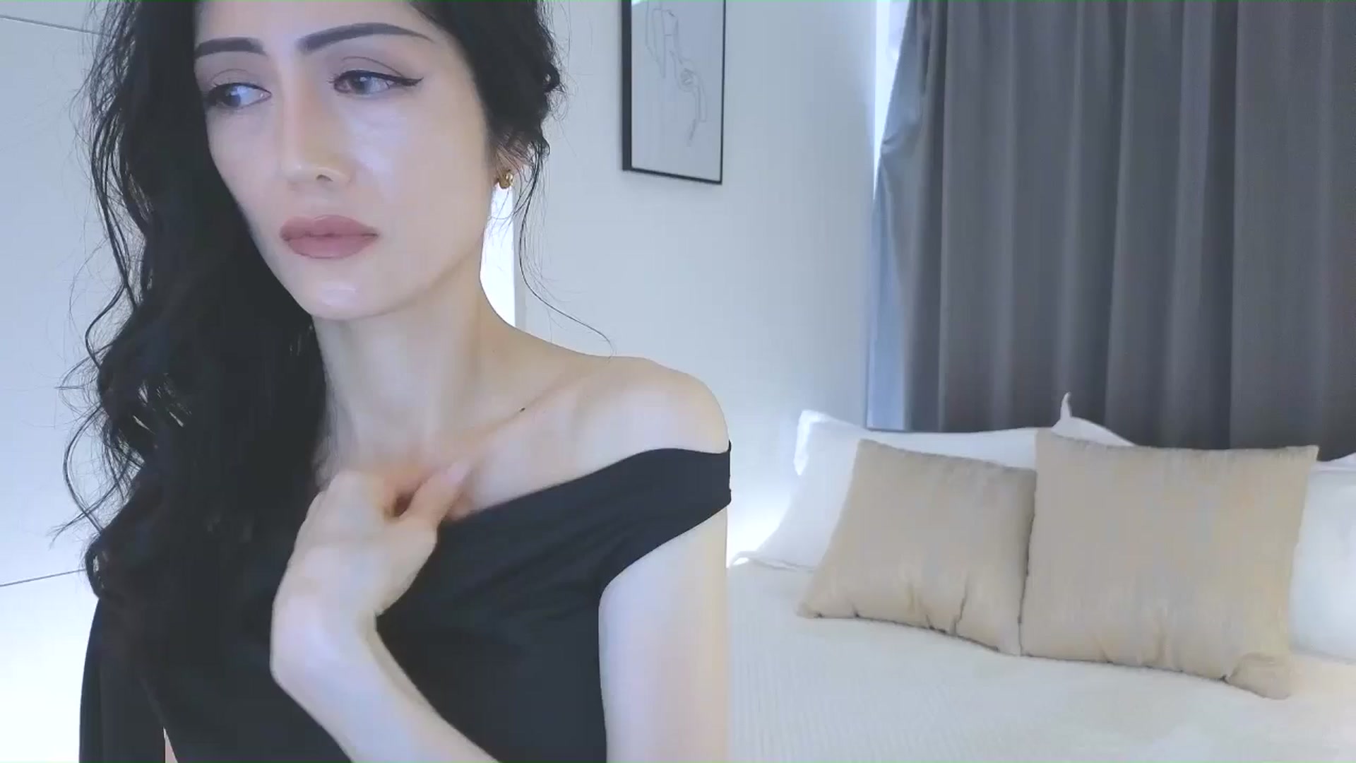 Gallery image thumbnail from Eleah's myfreecams stream on, 12/29/2025, 06:08 image 1 of 20