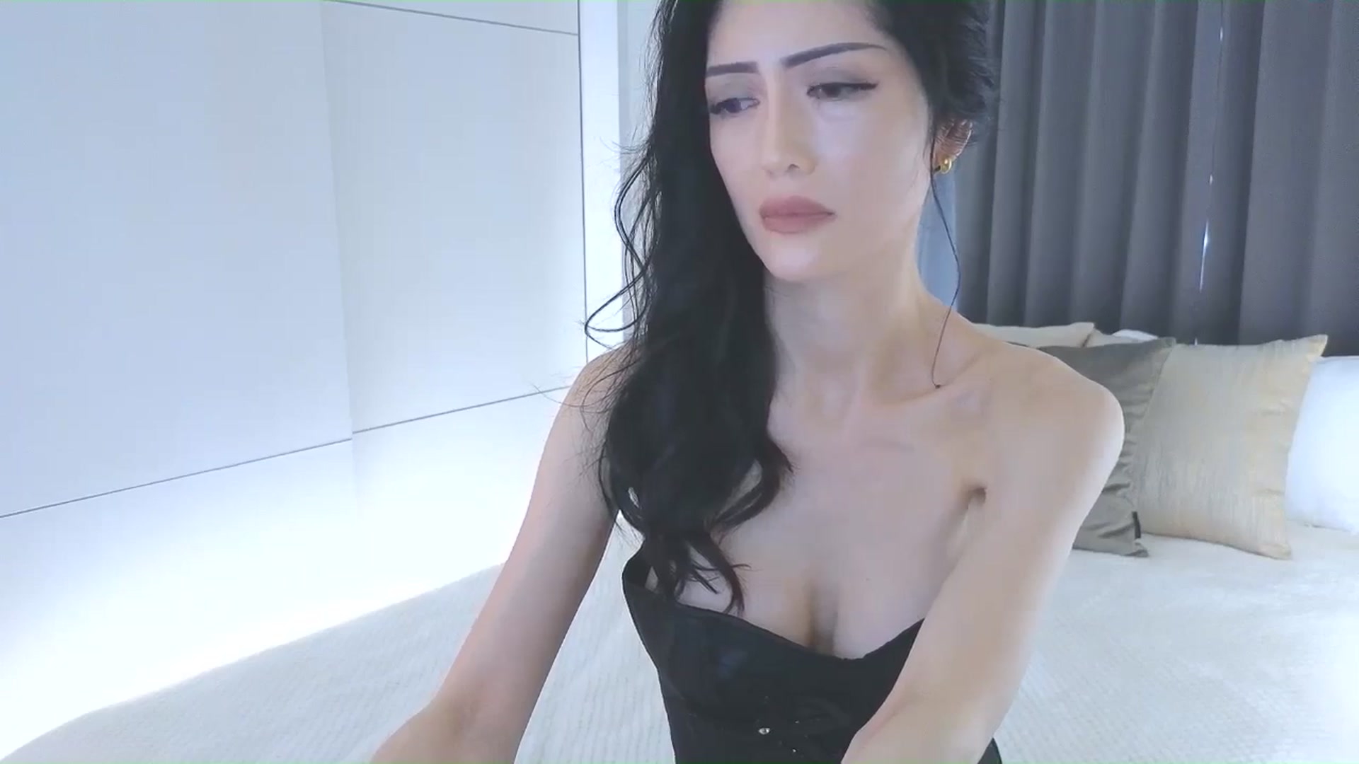Gallery image thumbnail from Eleah's myfreecams stream on, 01/18/2026, 02:50 image 7 of 20