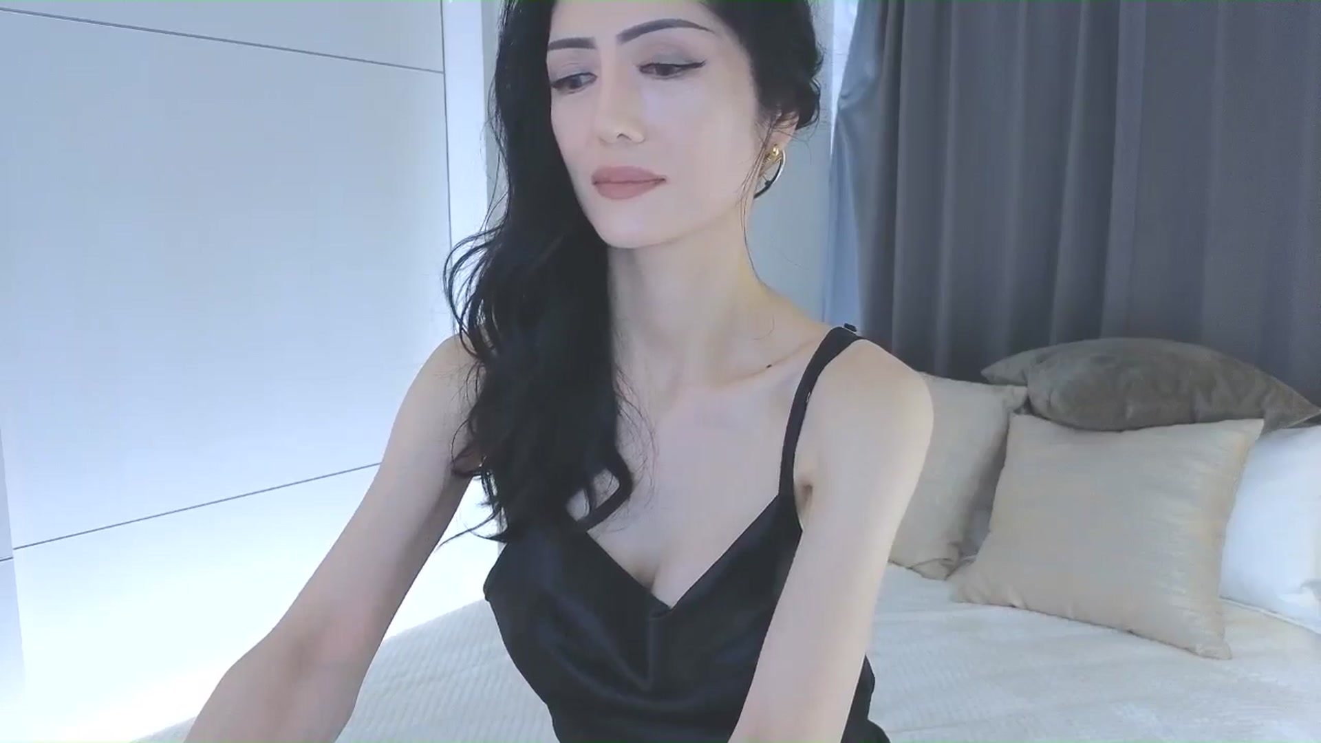 Gallery image thumbnail from Eleah's myfreecams stream on, 01/29/2026, 03:42 image 14 of 20