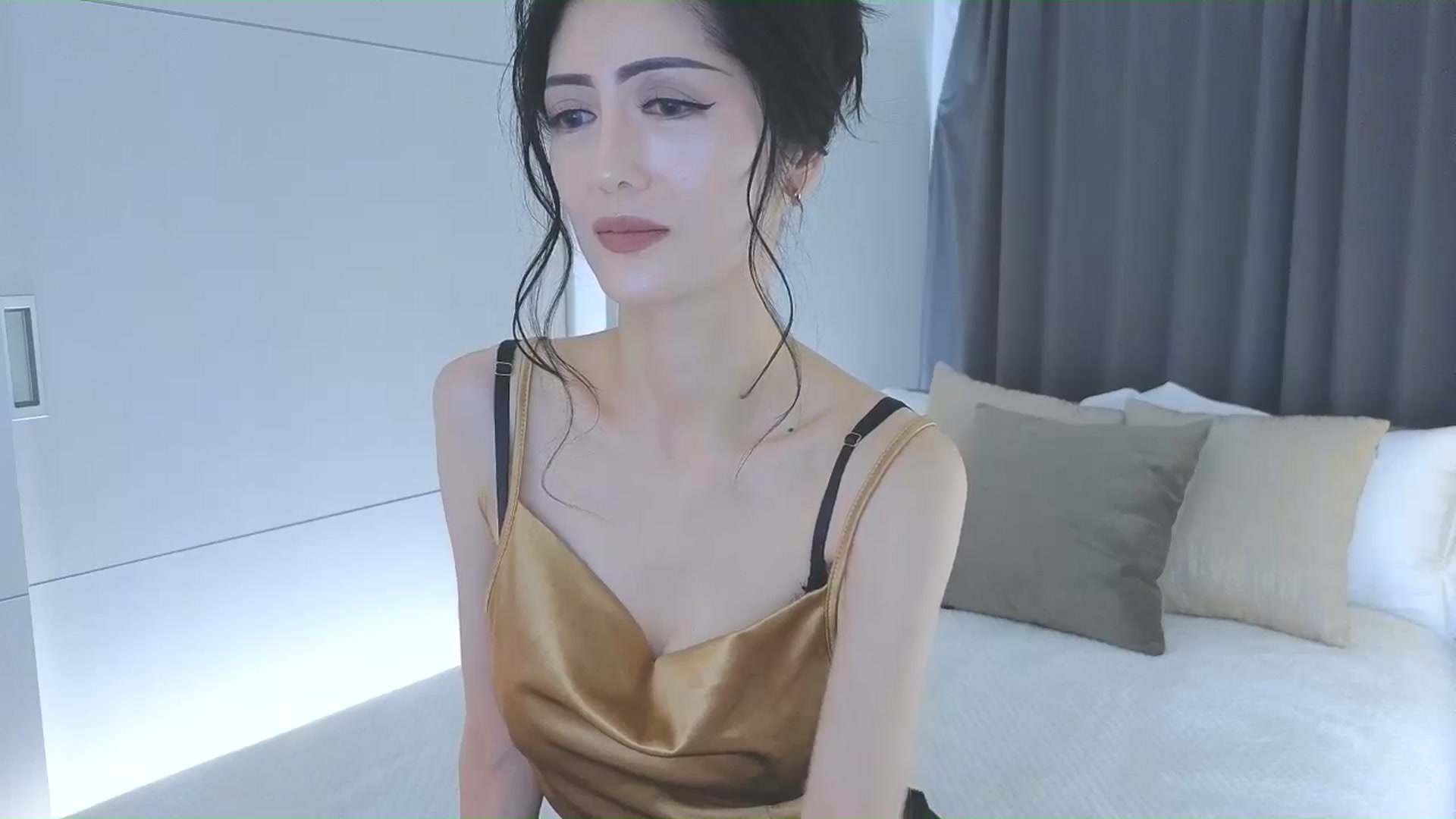 Gallery image thumbnail from Eleah's myfreecams stream on, 02/12/2026, 03:47 image 7 of 20