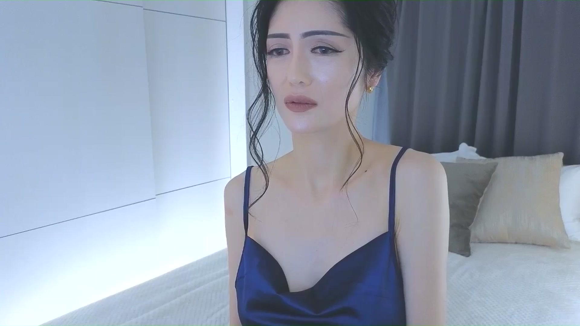 Gallery image thumbnail from Eleah's myfreecams stream on, 02/15/2026, 04:18 image 7 of 20