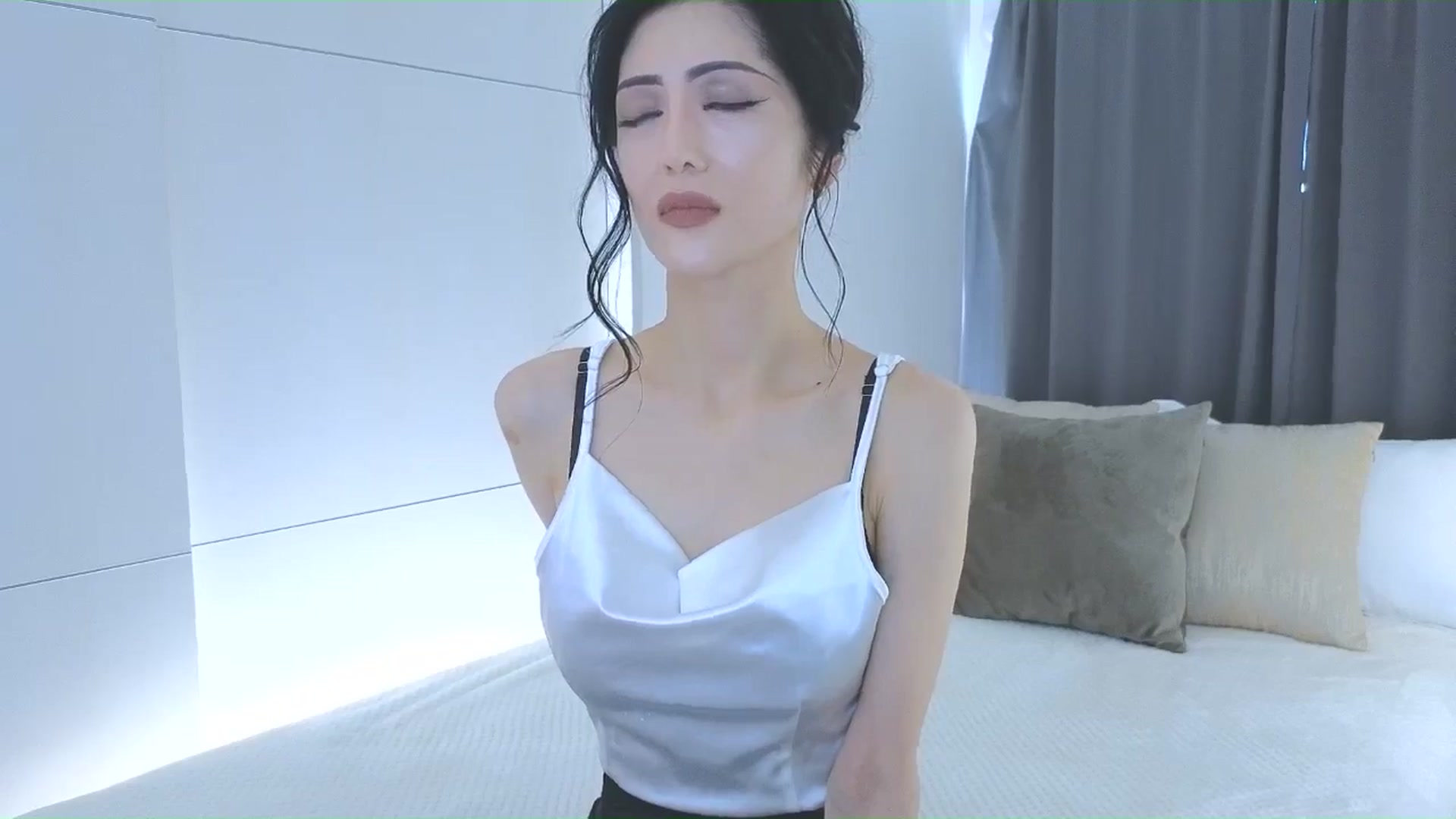 Gallery image thumbnail from Eleah's myfreecams stream on, 02/22/2026, 02:04 image 20 of 20