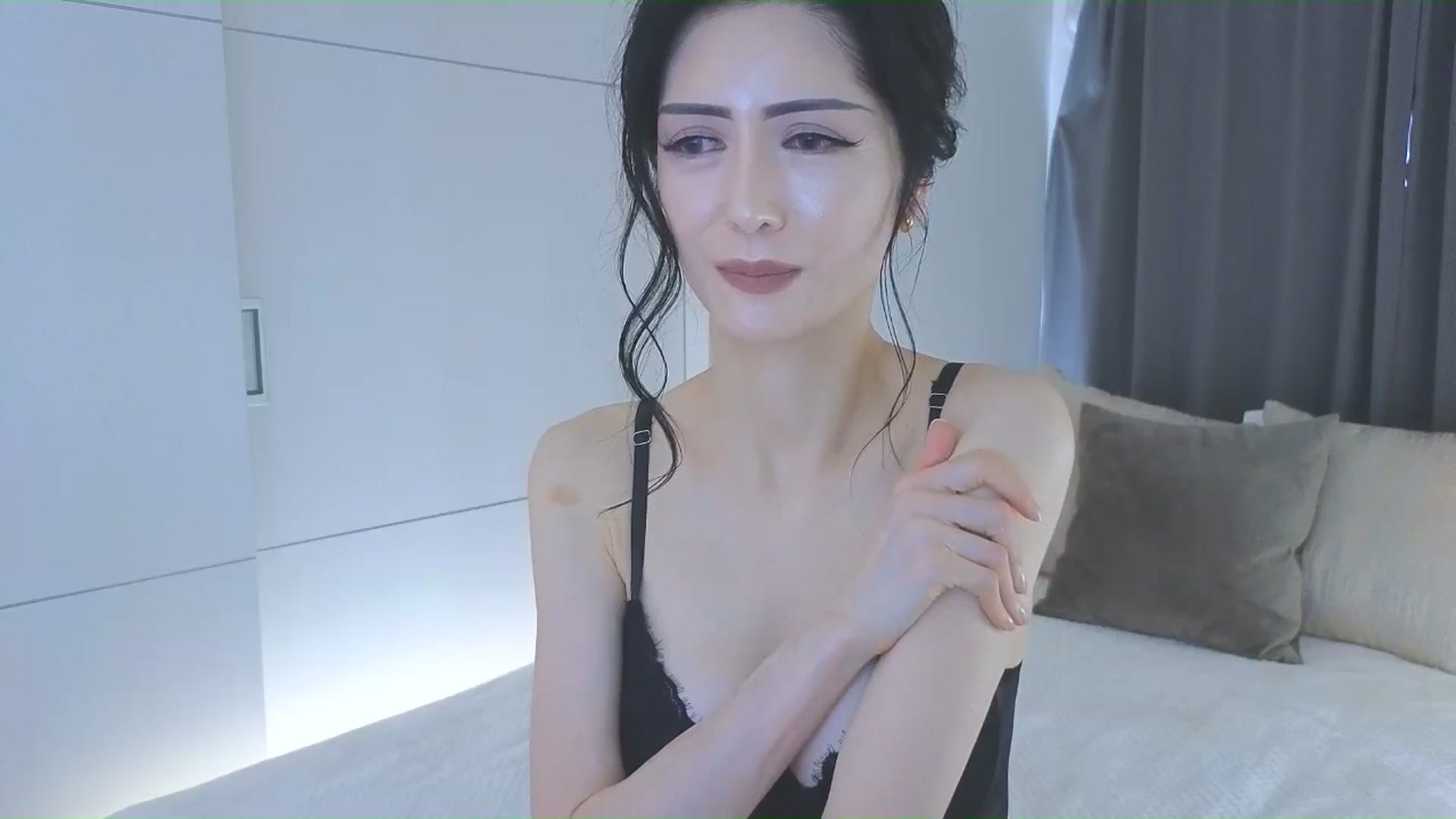 Gallery image thumbnail from Eleah's myfreecams stream on, 02/22/2026, 07:00 image 8 of 20