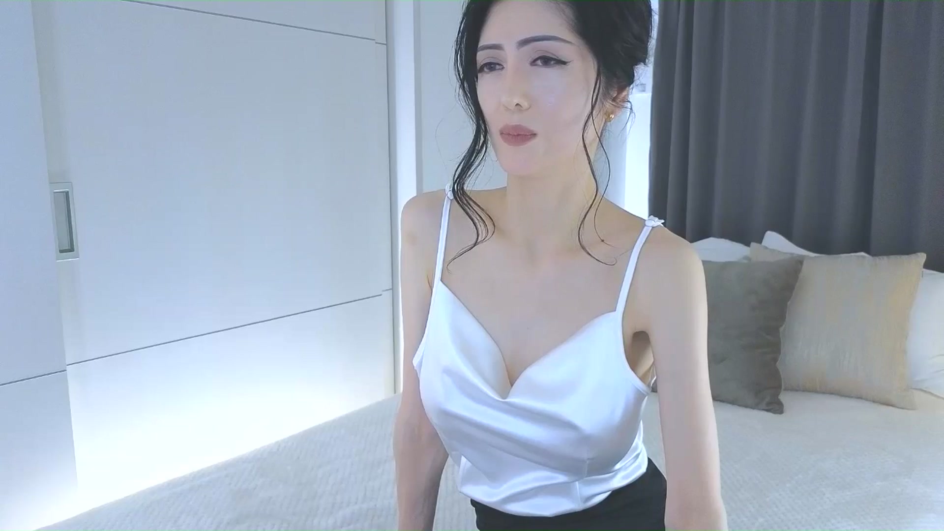 Gallery image thumbnail from Eleah's myfreecams stream on, 03/01/2026, 07:38 image 16 of 20