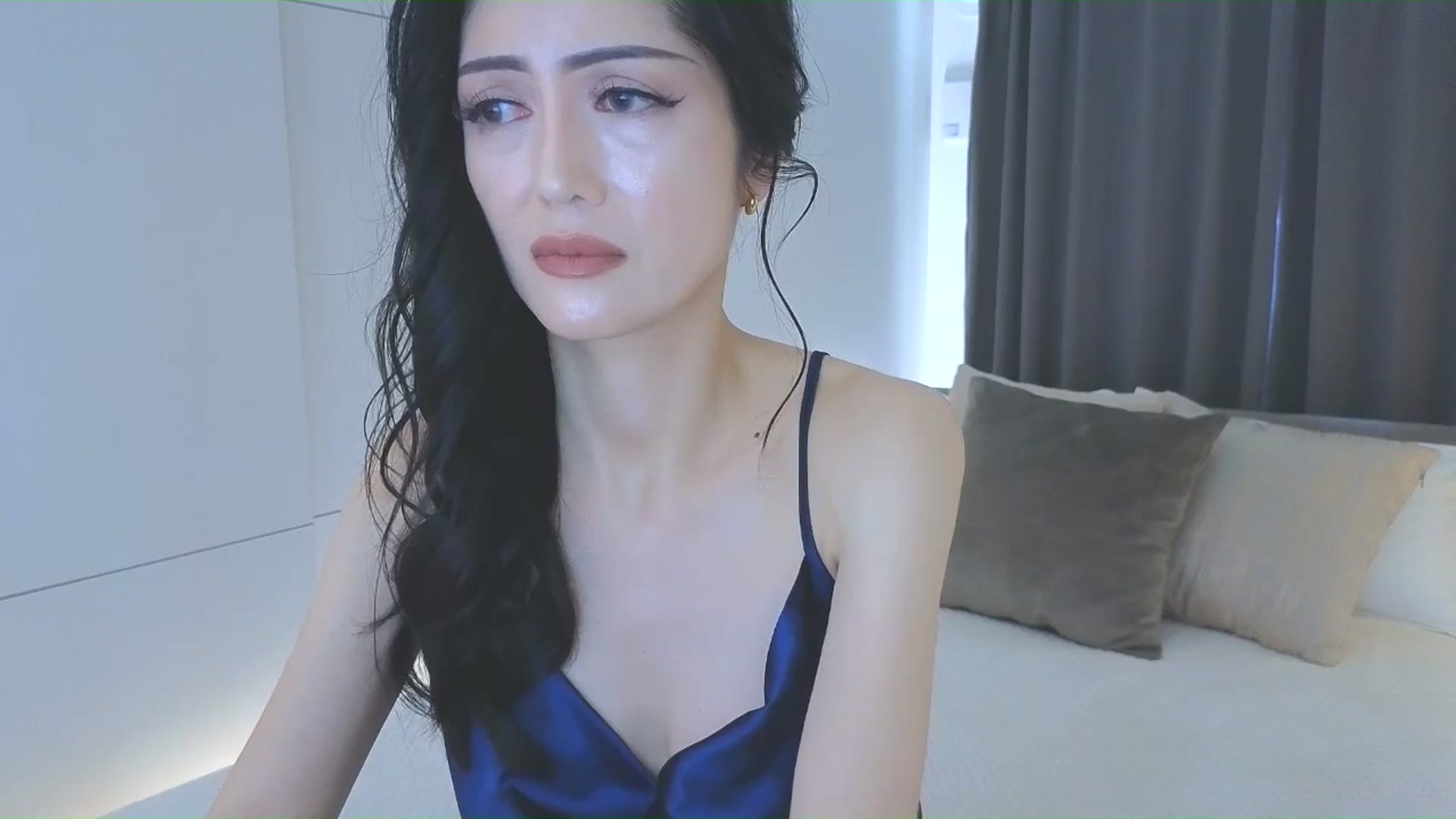 Gallery image thumbnail from Eleah's myfreecams stream on, 03/05/2026, 04:42 image 2 of 20