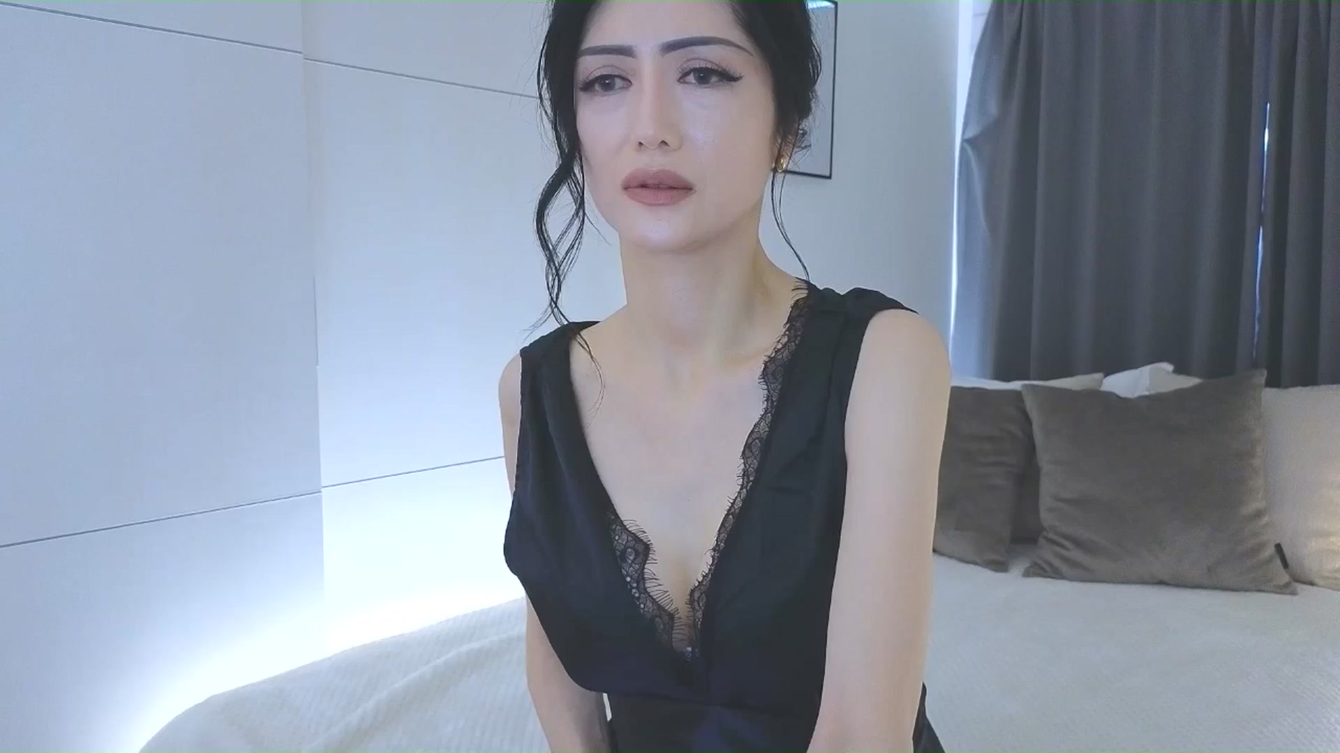 Gallery image thumbnail from Eleah's myfreecams stream on, 03/25/2026, 23:42 image 1 of 20