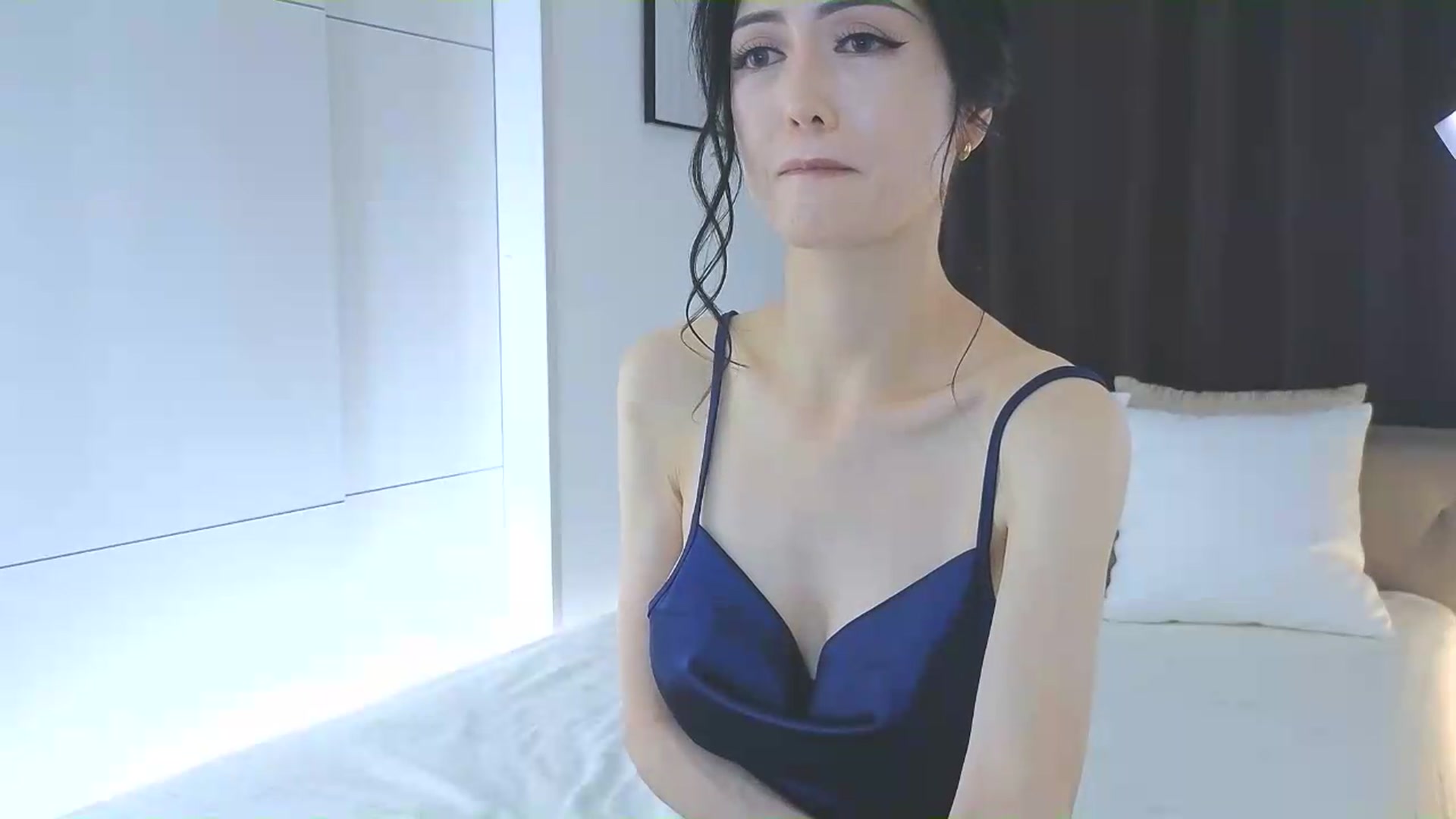 Gallery image thumbnail from Eleah's myfreecams stream on, 05/14/2026, 16:32 image 2 of 20