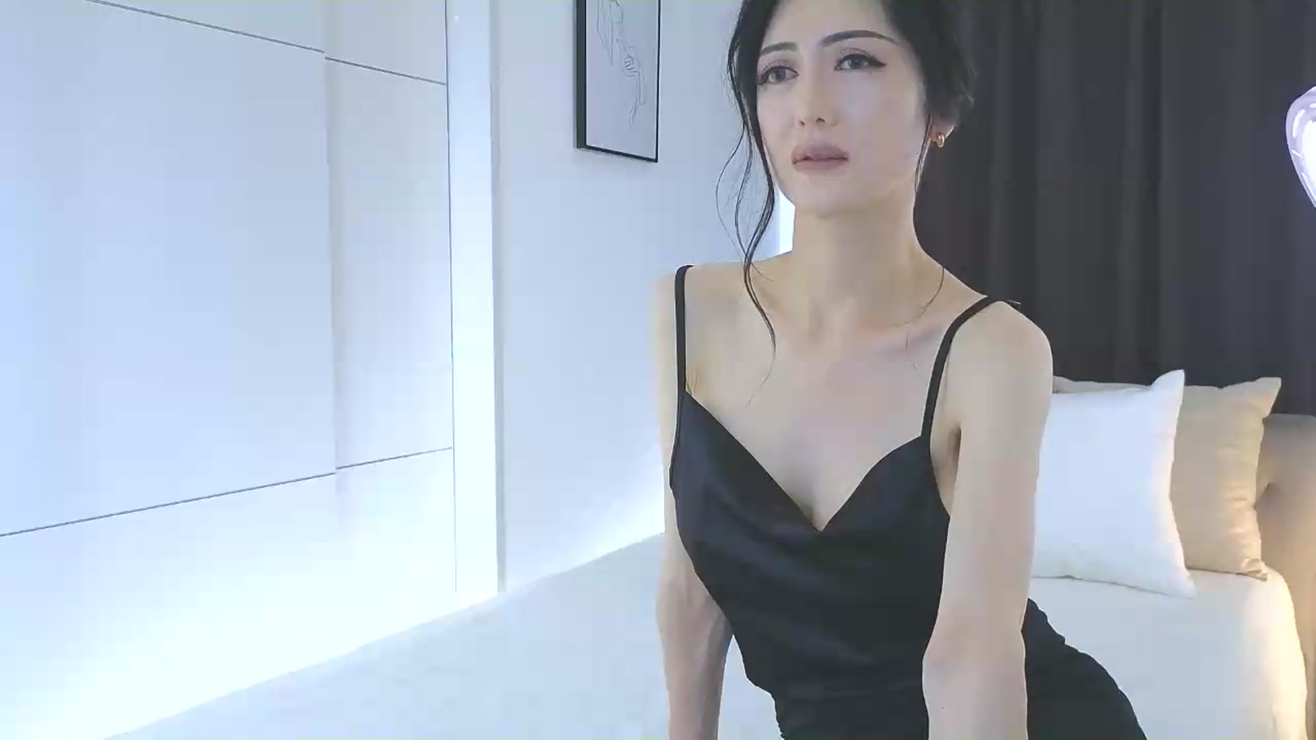 Gallery image thumbnail from Eleah's myfreecams stream on, 05/16/2026, 14:43 image 20 of 20