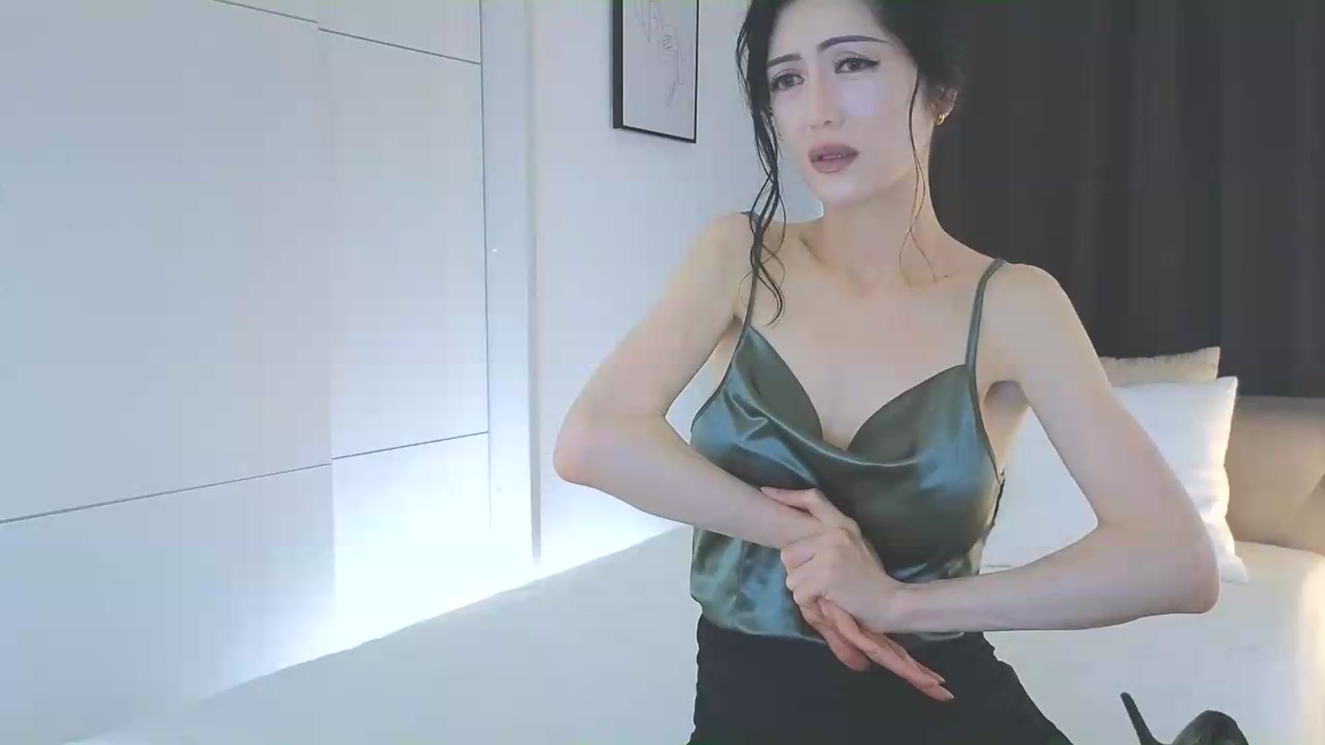 Gallery image thumbnail from Eleah's myfreecams stream on, 05/27/2026, 15:56 image 18 of 20
