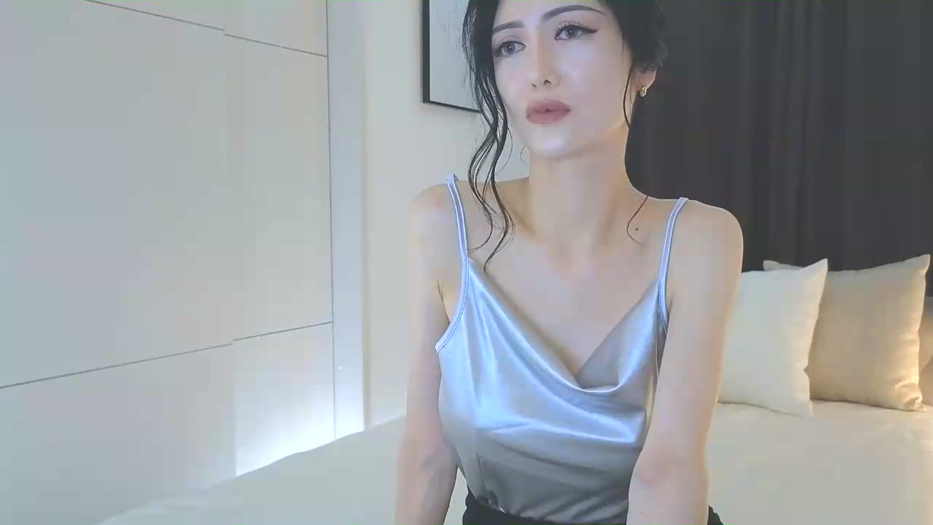 Gallery image thumbnail from Eleah's myfreecams stream on, 06/05/2026, 22:19 image 5 of 20