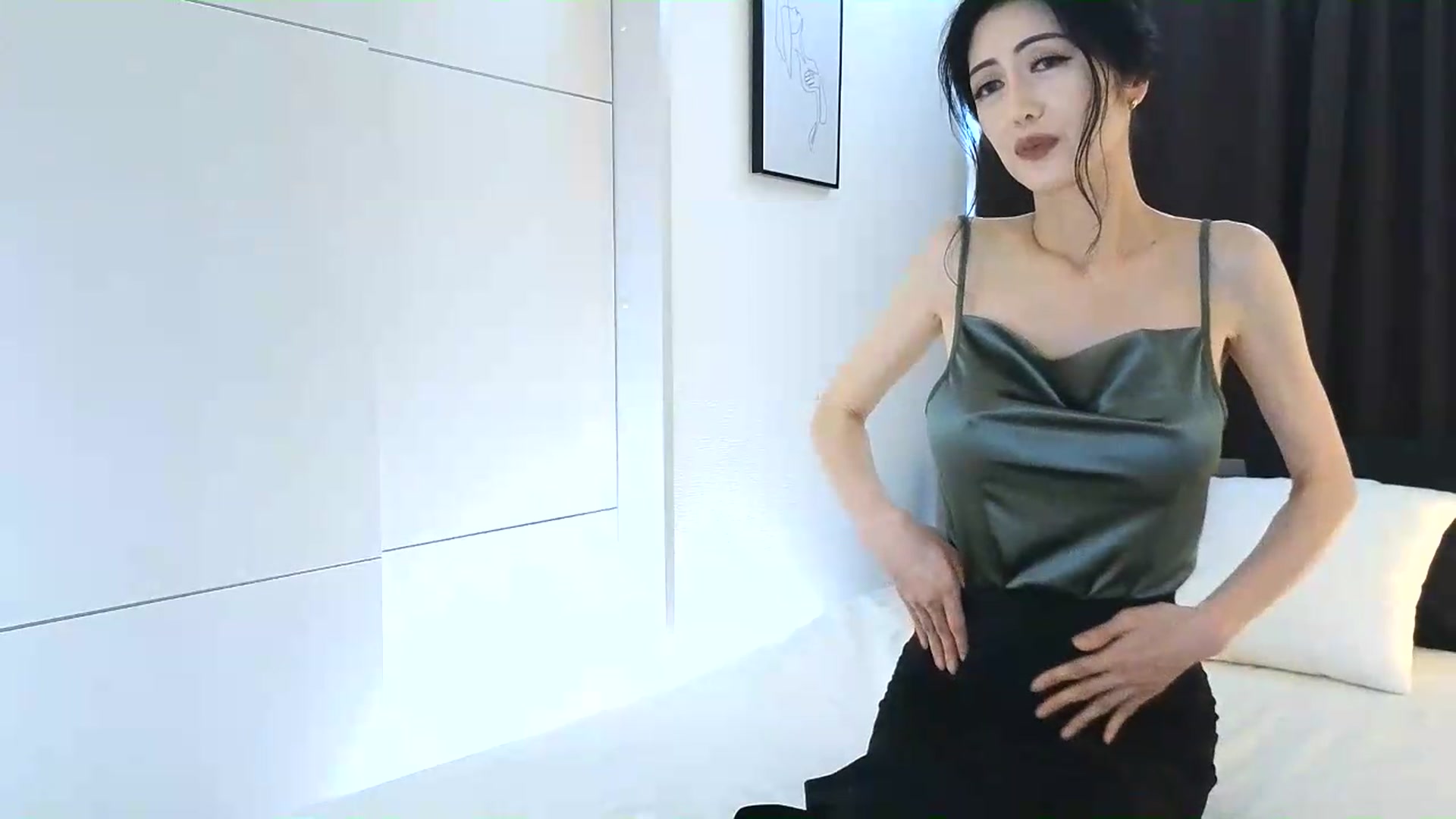 Gallery image thumbnail from Eleah's myfreecams stream on, 06/12/2026, 01:10 image 16 of 20