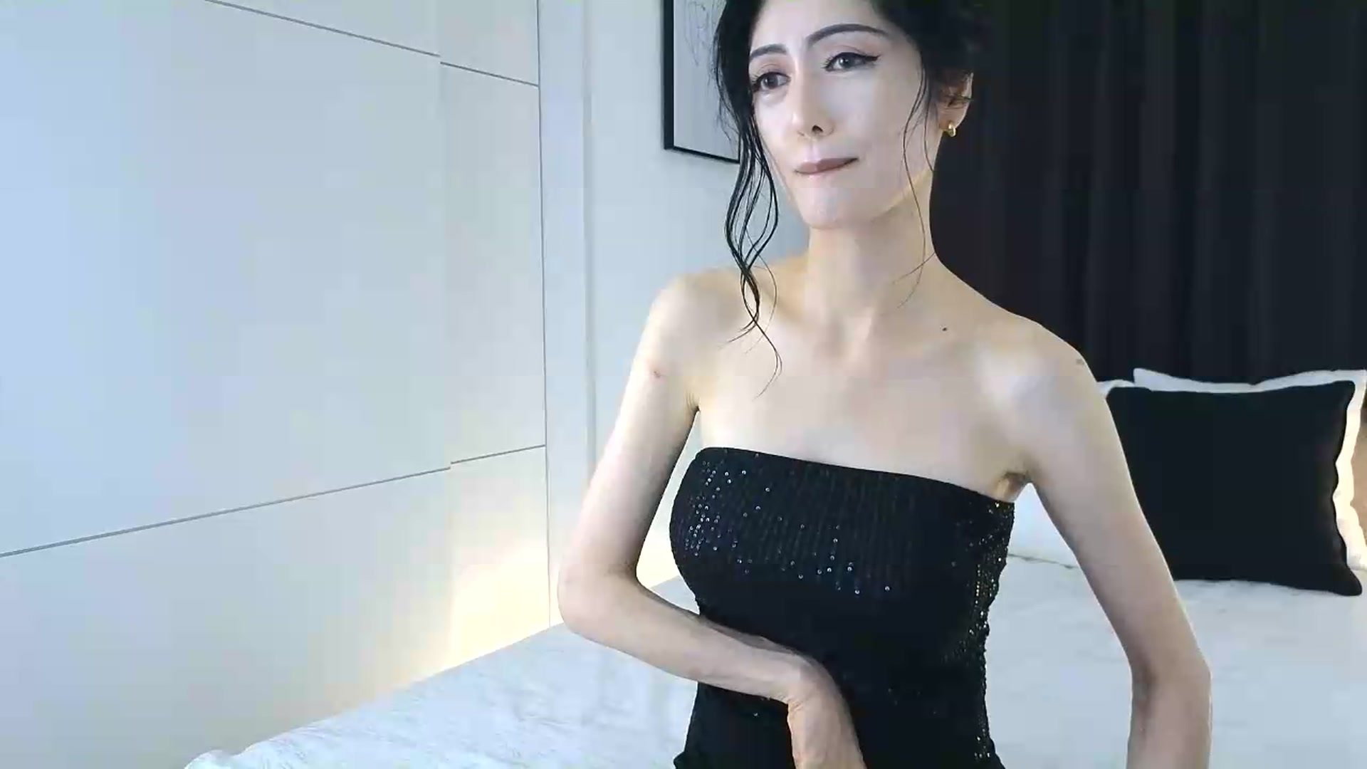 Gallery image thumbnail from Eleah's myfreecams stream on, 09/11/2026, 21:52 image 12 of 20