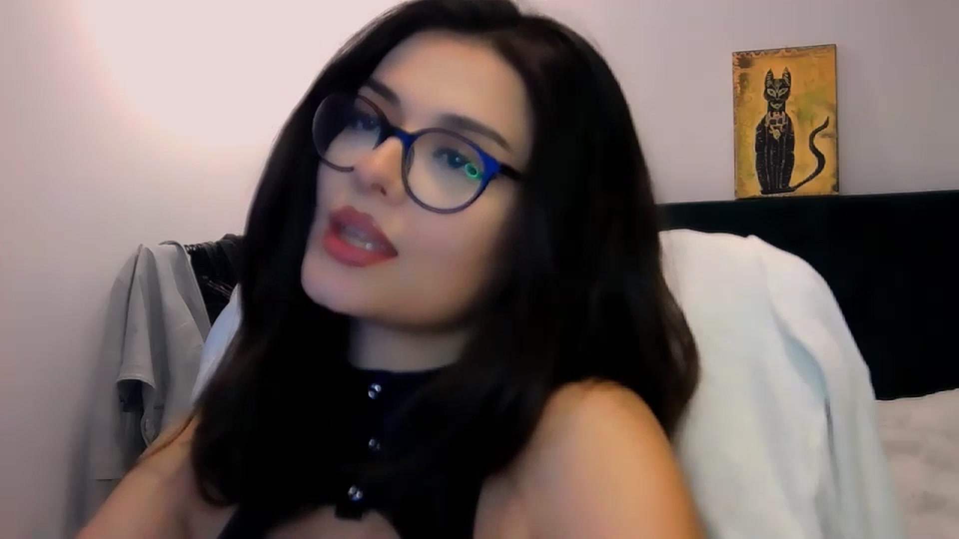 Gallery image thumbnail from Electra's myfreecams stream on, 08/08/2024, 23:21 image 15 of 20