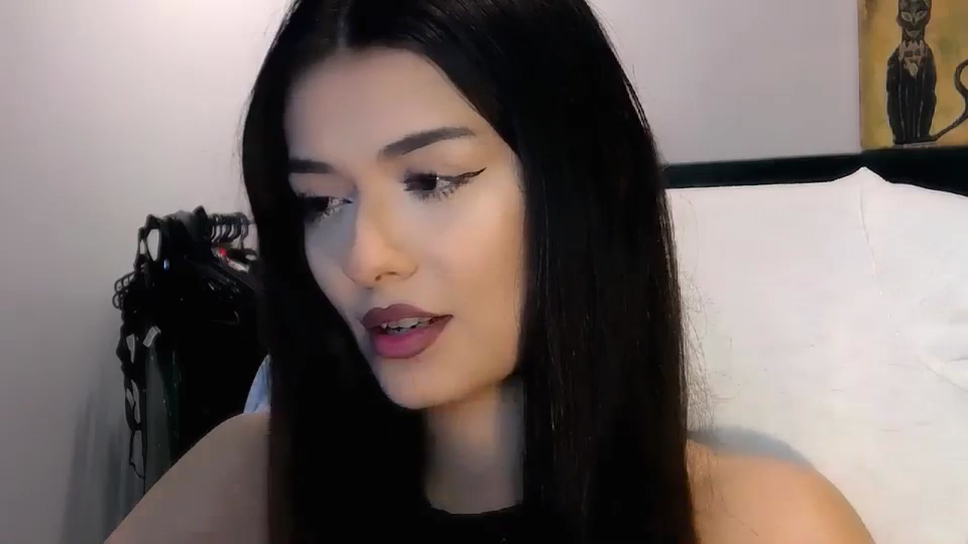 Gallery image thumbnail from Electra's myfreecams stream on, 10/09/2024, 22:47 image 14 of 20