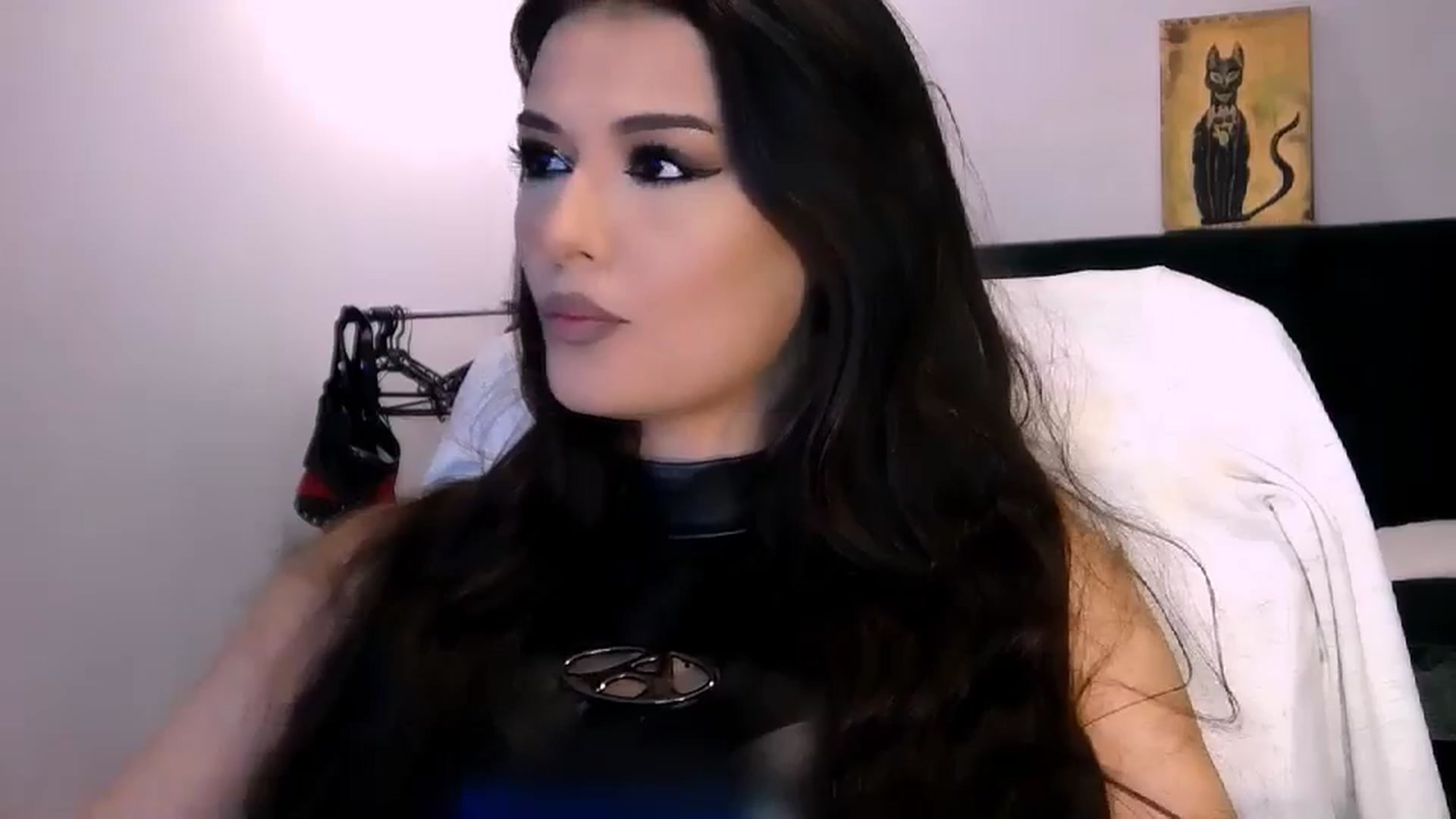 Gallery image thumbnail from Electra's myfreecams stream on, 10/30/2024, 24:02 image 11 of 20