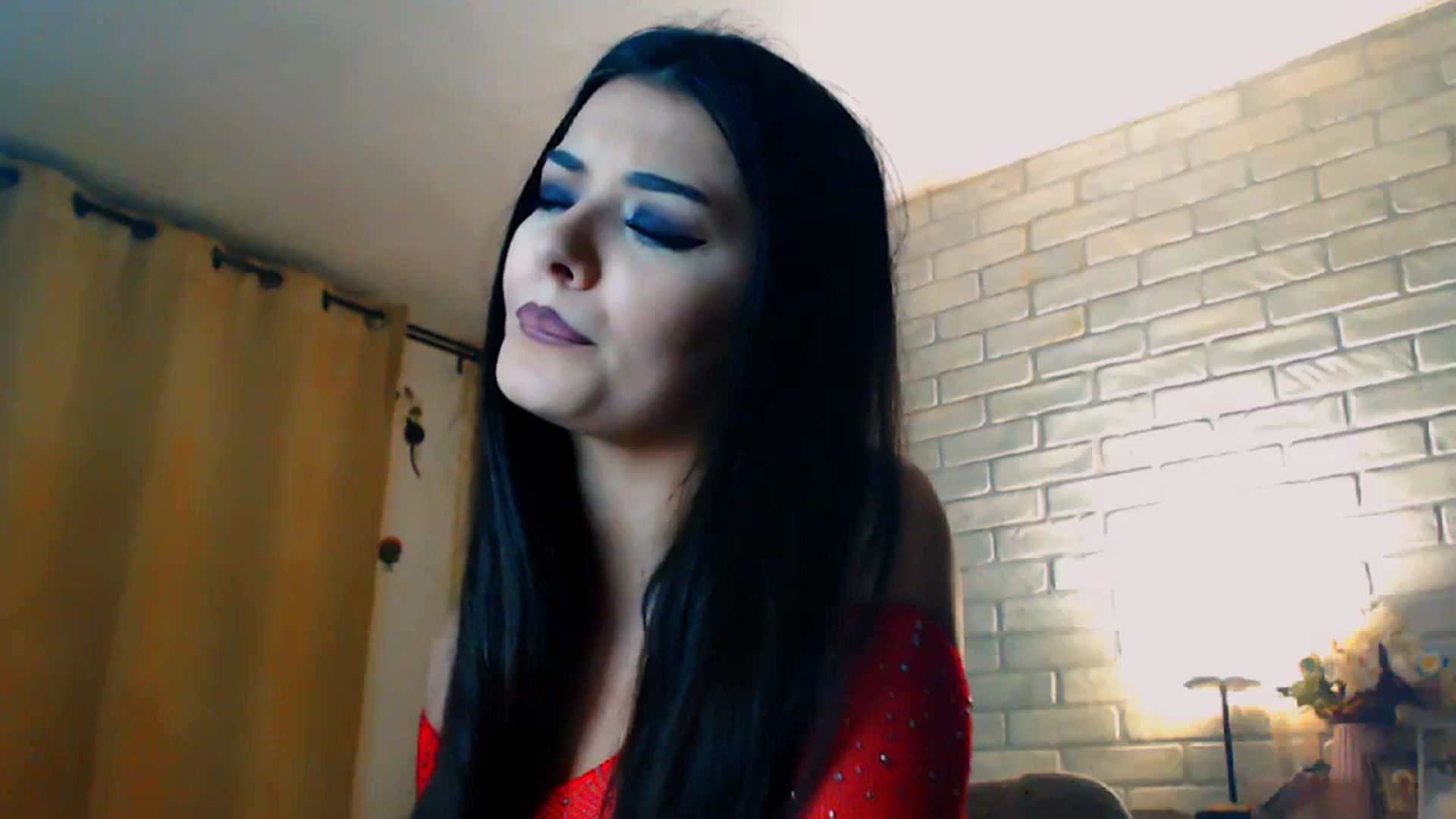 Gallery image thumbnail from Electra's myfreecams stream on, 12/09/2024, 22:27 image 12 of 20