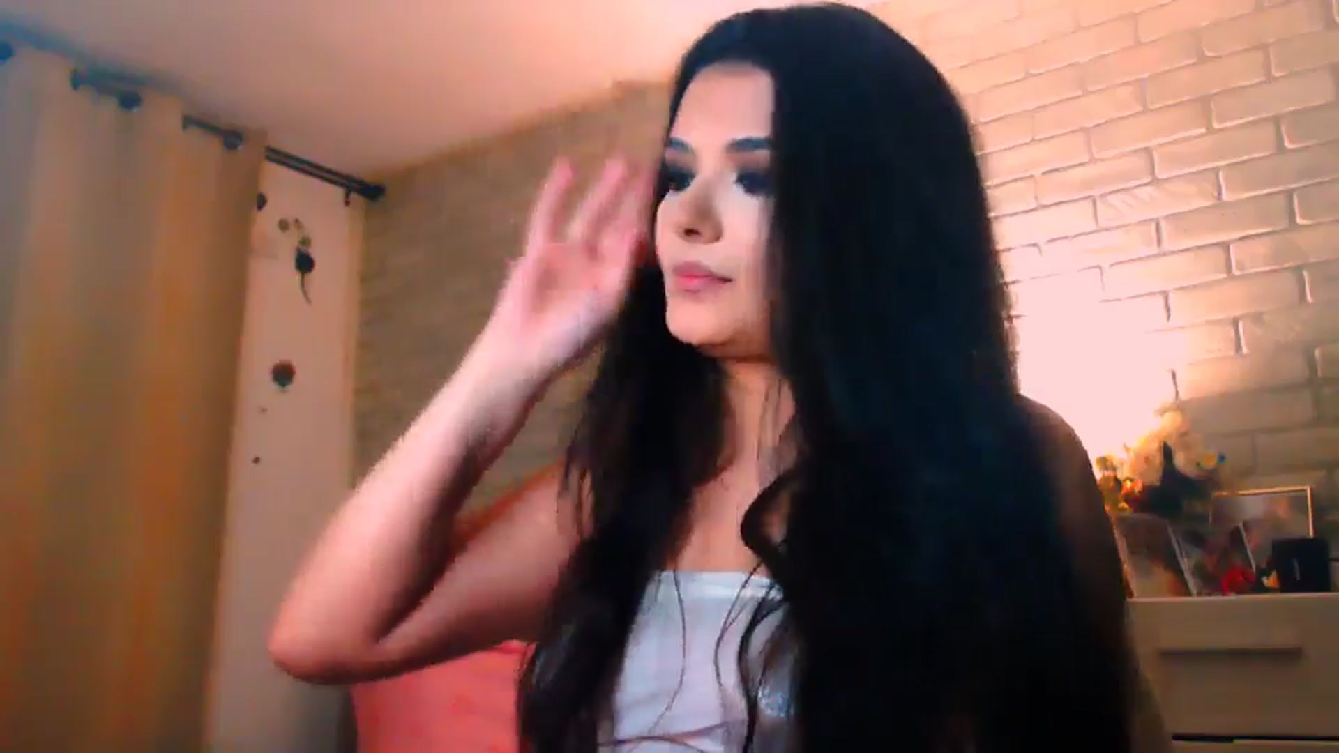 Gallery image thumbnail from Electra's myfreecams stream on, 03/16/2025, 23:13 image 12 of 20