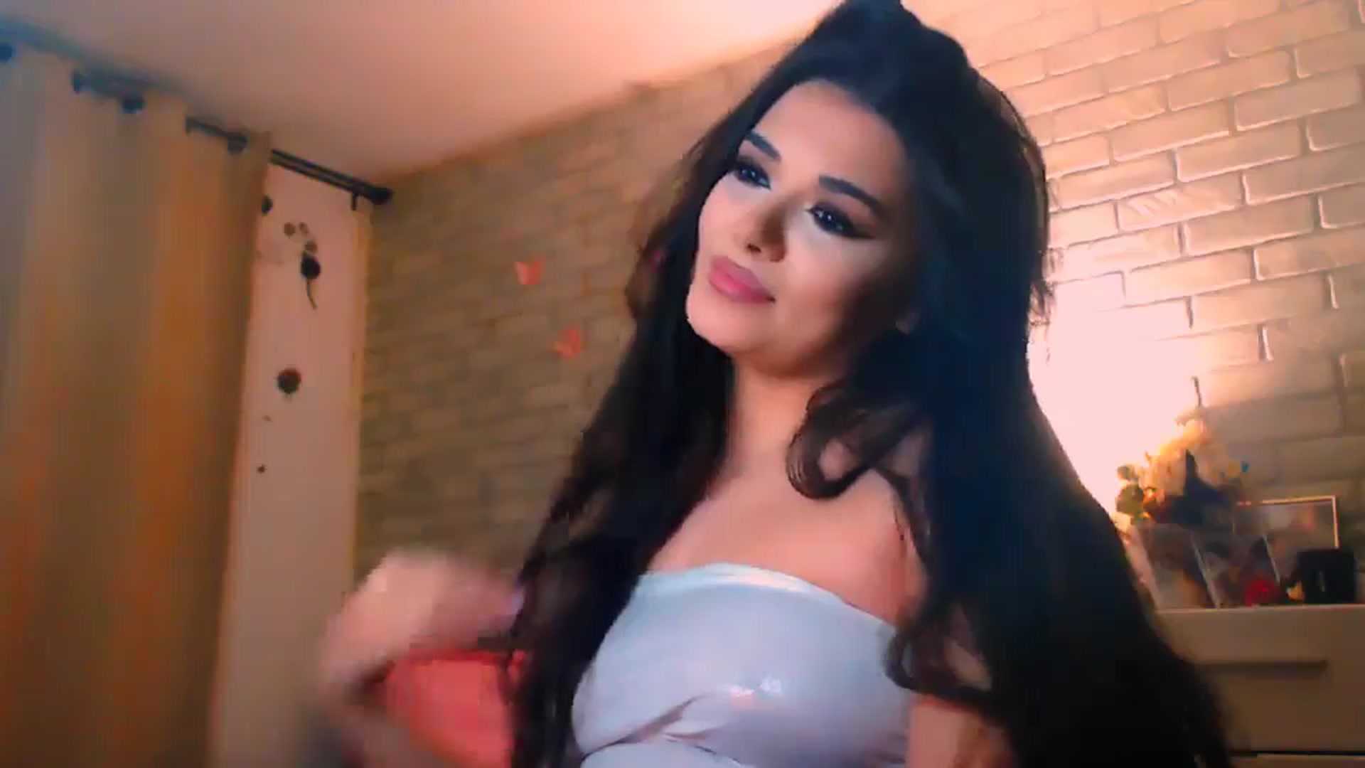 Gallery image thumbnail from Electra's myfreecams stream on, 03/16/2025, 23:13 image 7 of 20
