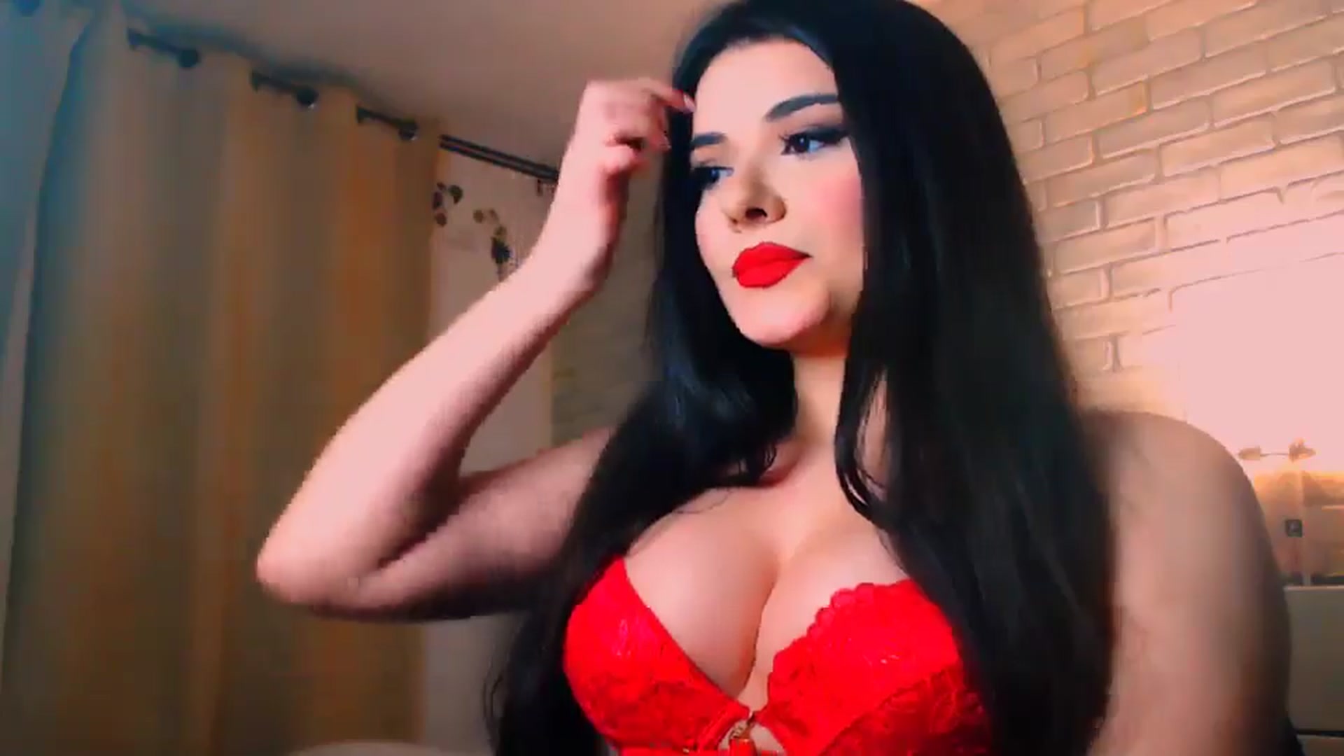 Gallery image thumbnail from Electra's myfreecams stream on, 03/28/2025, 24:45 image 16 of 20
