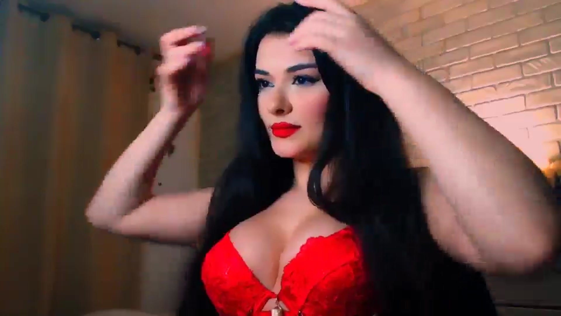 Gallery image thumbnail from Electra's myfreecams stream on, 03/28/2025, 24:45 image 4 of 20