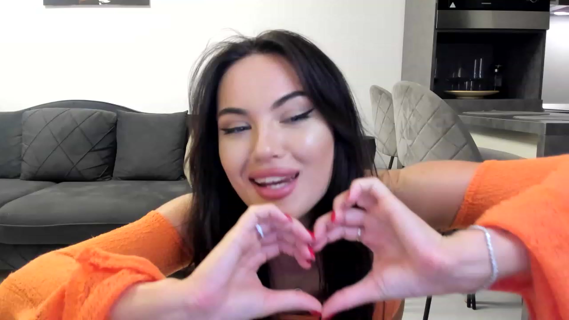 Gallery image thumbnail from ElectraKisss's myfreecams stream on, 08/09/2023, 22:41 image 18 of 20
