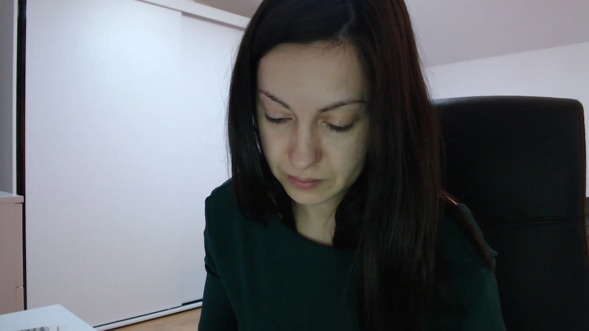 Gallery image thumbnail from ElectricWoman's myfreecams stream on, 12/05/2022, 07:59 image 15 of 20