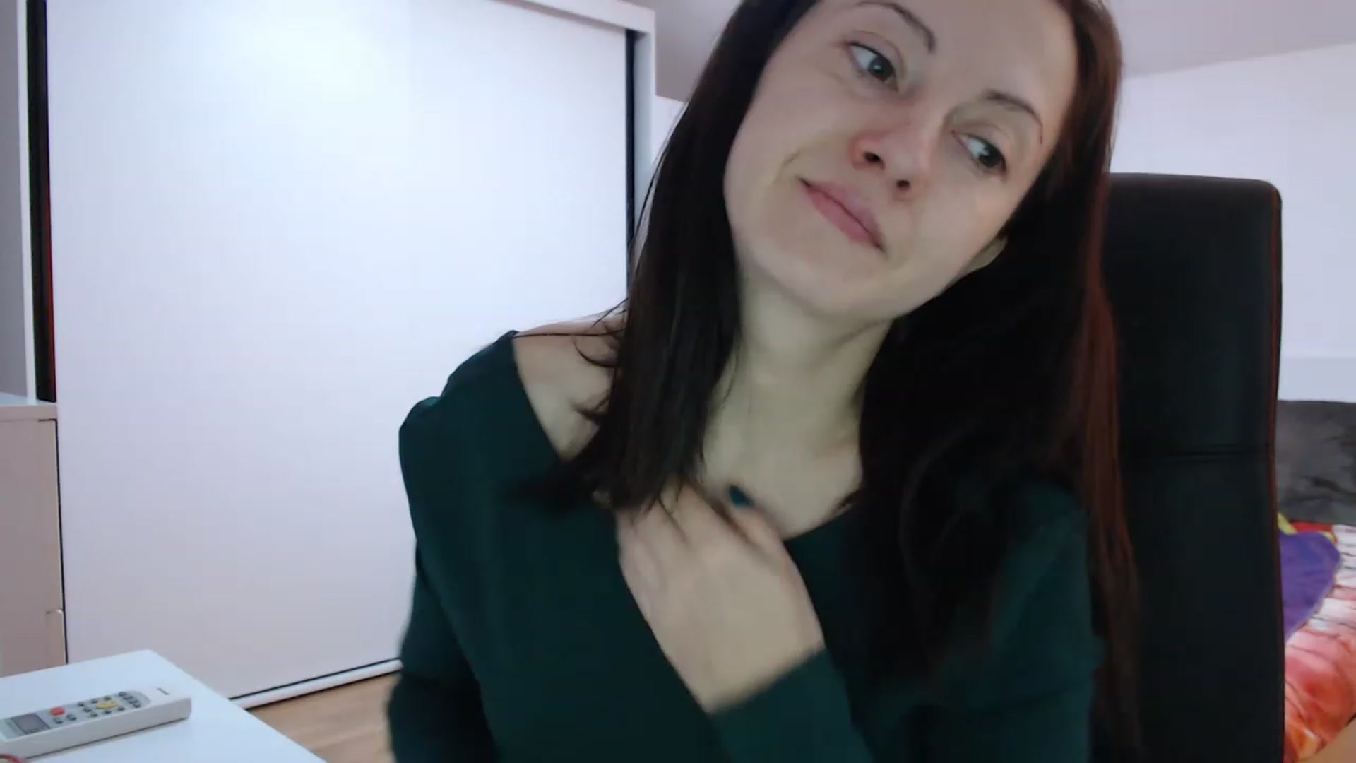 Gallery image thumbnail from ElectricWoman's myfreecams stream on, 12/05/2022, 07:59 image 5 of 20