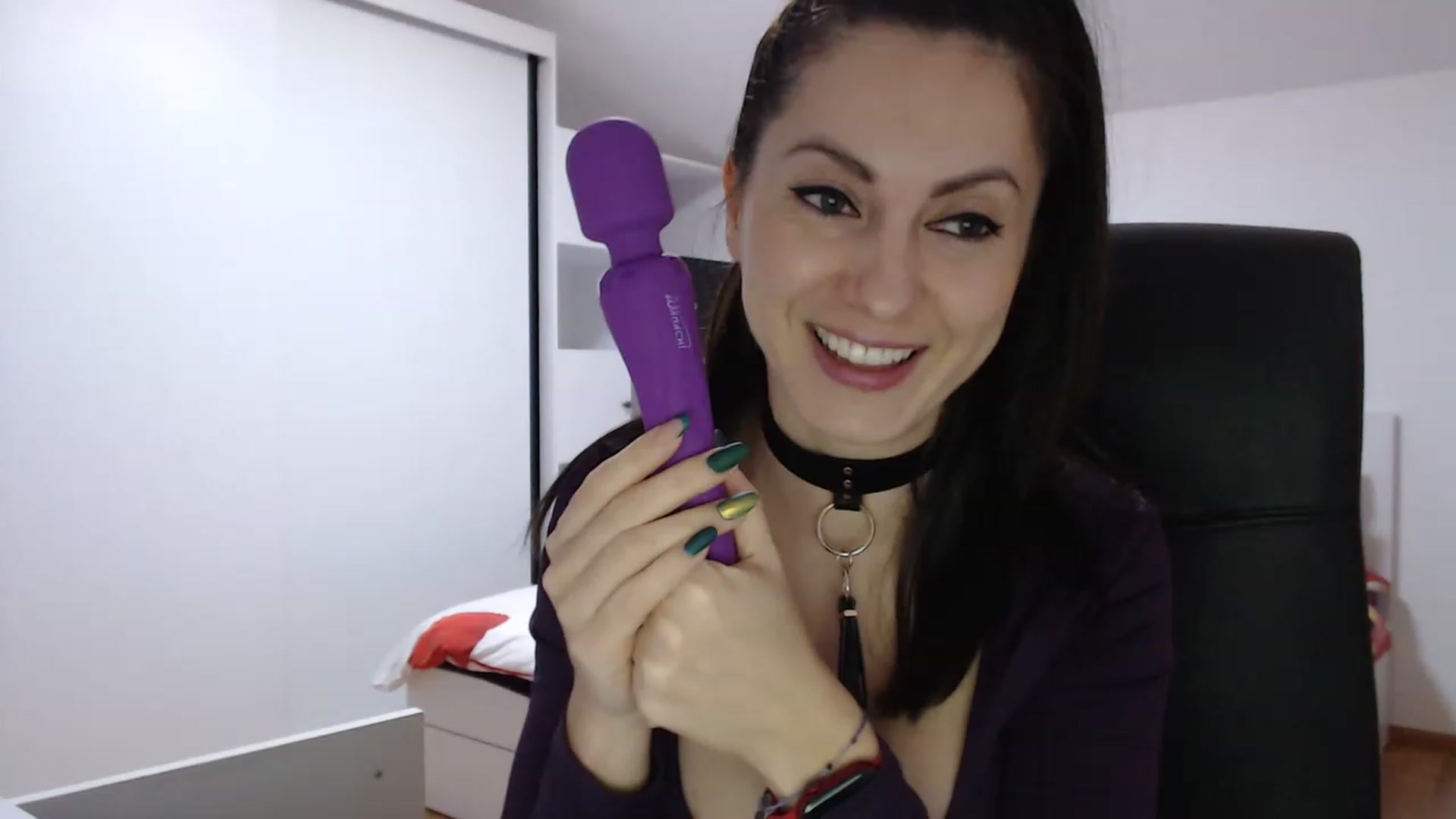 Gallery image thumbnail from ElectricWoman's myfreecams stream on, 12/06/2022, 14:39 image 18 of 20
