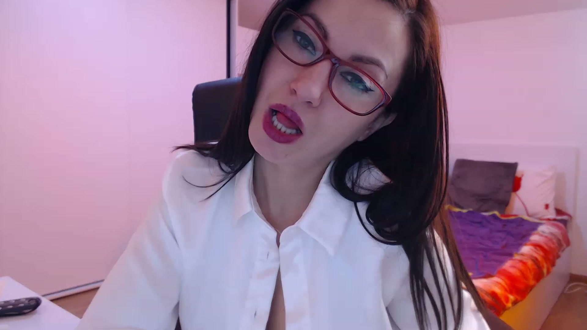 Gallery image thumbnail from ElectricWoman's myfreecams stream on, 12/12/2022, 11:19 image 2 of 20