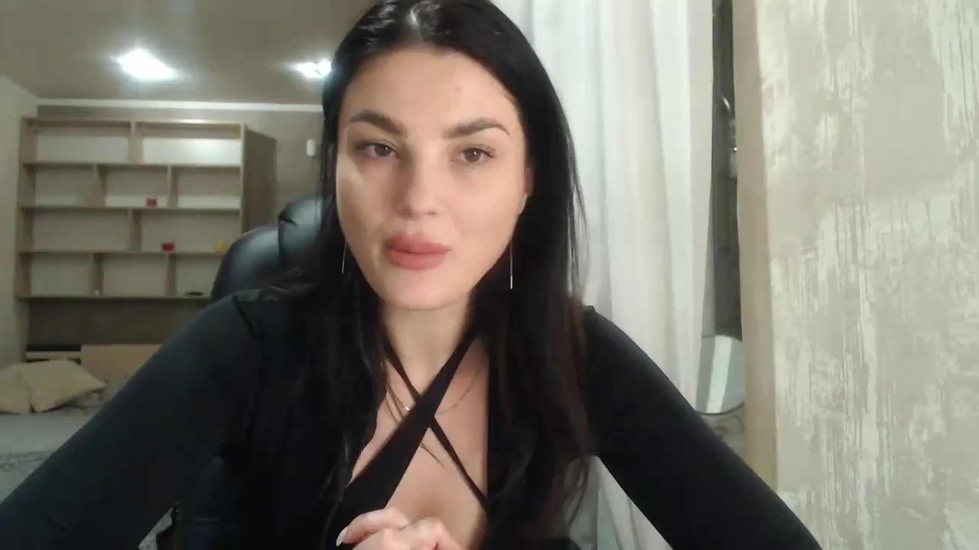 Gallery image thumbnail from Elegancee's myfreecams stream on, 11/21/2023, 19:31 image 7 of 20