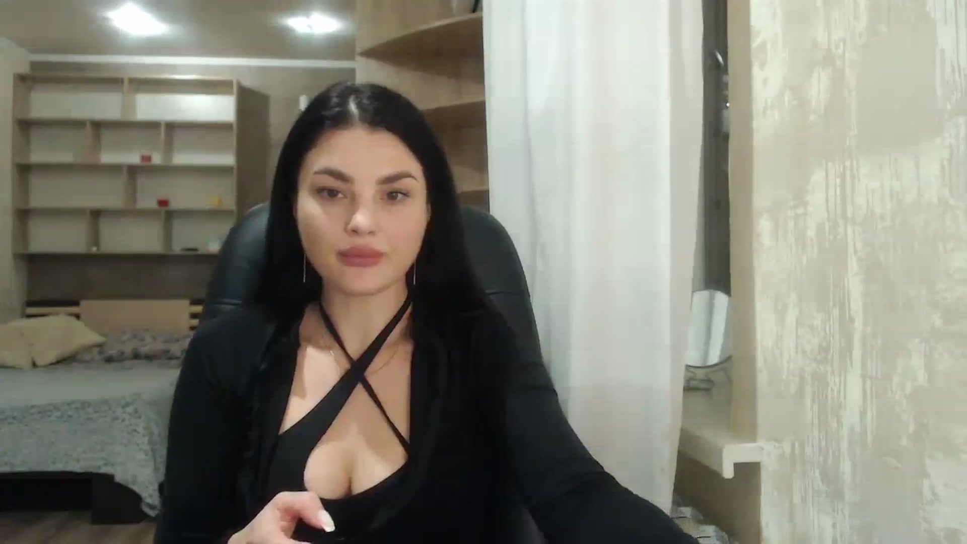 Gallery image thumbnail from Elegancee's myfreecams stream on, 11/21/2023, 19:31 image 19 of 20