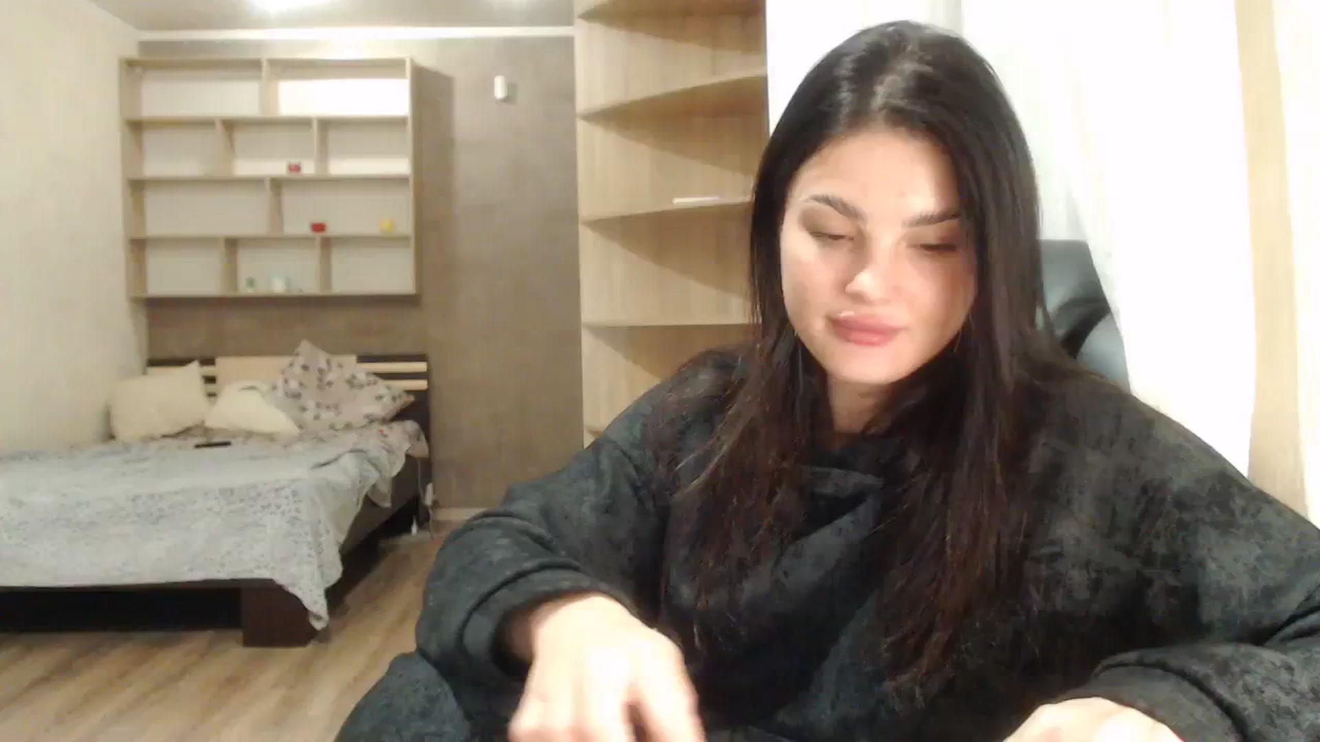 Gallery image thumbnail from Elegancee's myfreecams stream on, 11/27/2023, 20:52 image 15 of 20