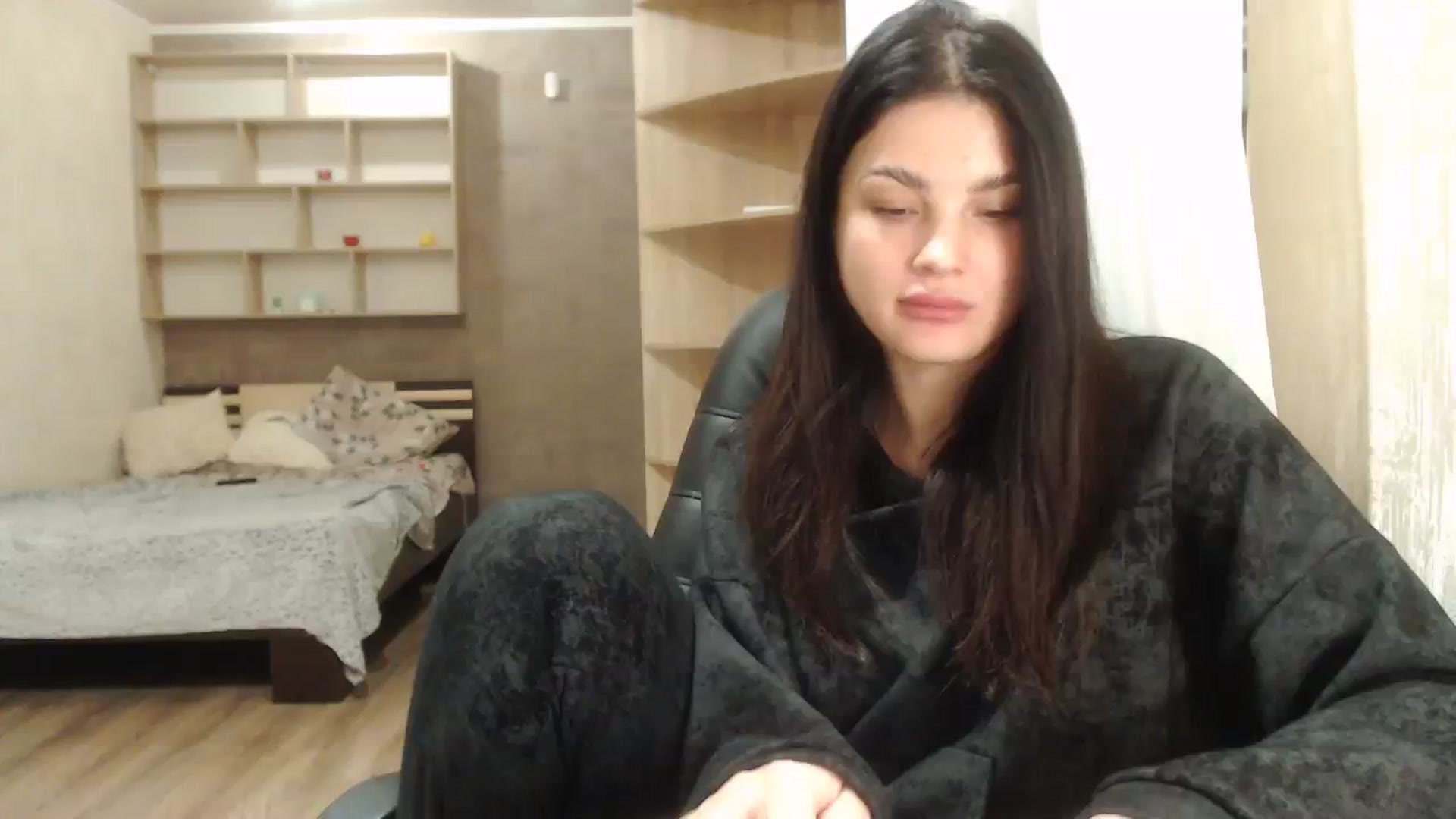Gallery image thumbnail from Elegancee's myfreecams stream on, 11/27/2023, 20:52 image 8 of 20