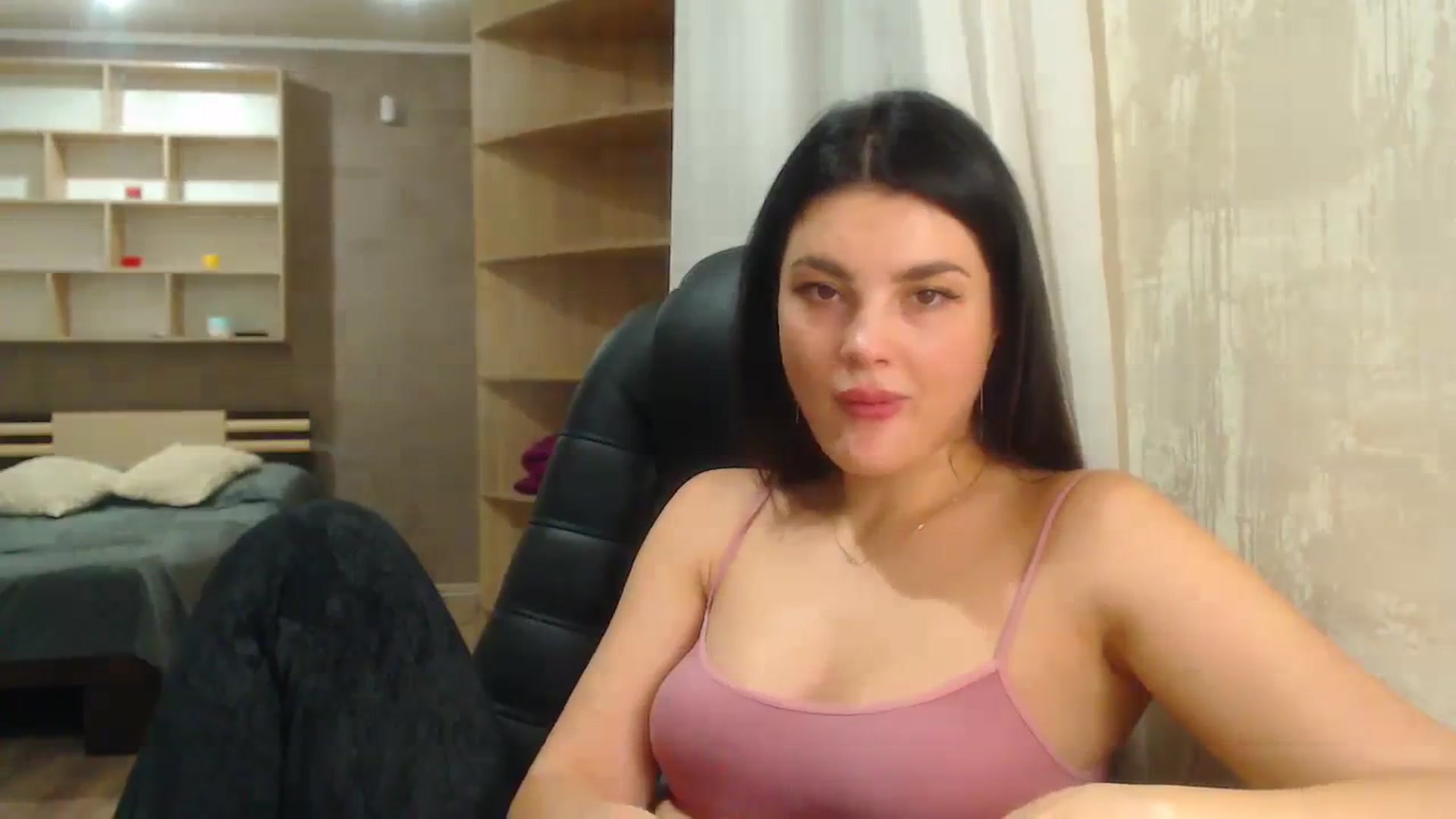 Gallery image thumbnail from Elegancee's myfreecams stream on, 12/10/2023, 20:29 image 8 of 20