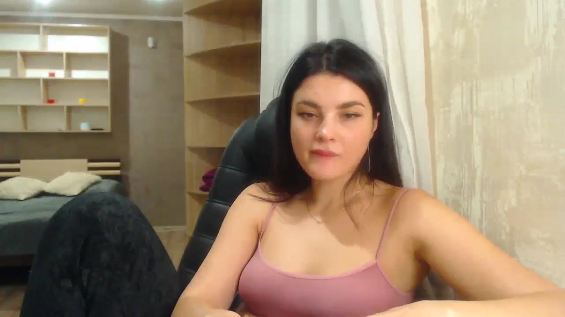 Gallery image thumbnail from Elegancee's myfreecams stream on, 12/10/2023, 20:29 image 19 of 20
