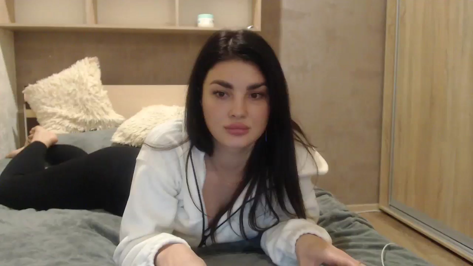 Gallery image thumbnail from Elegancee's myfreecams stream on, 12/16/2023, 17:38 image 19 of 20