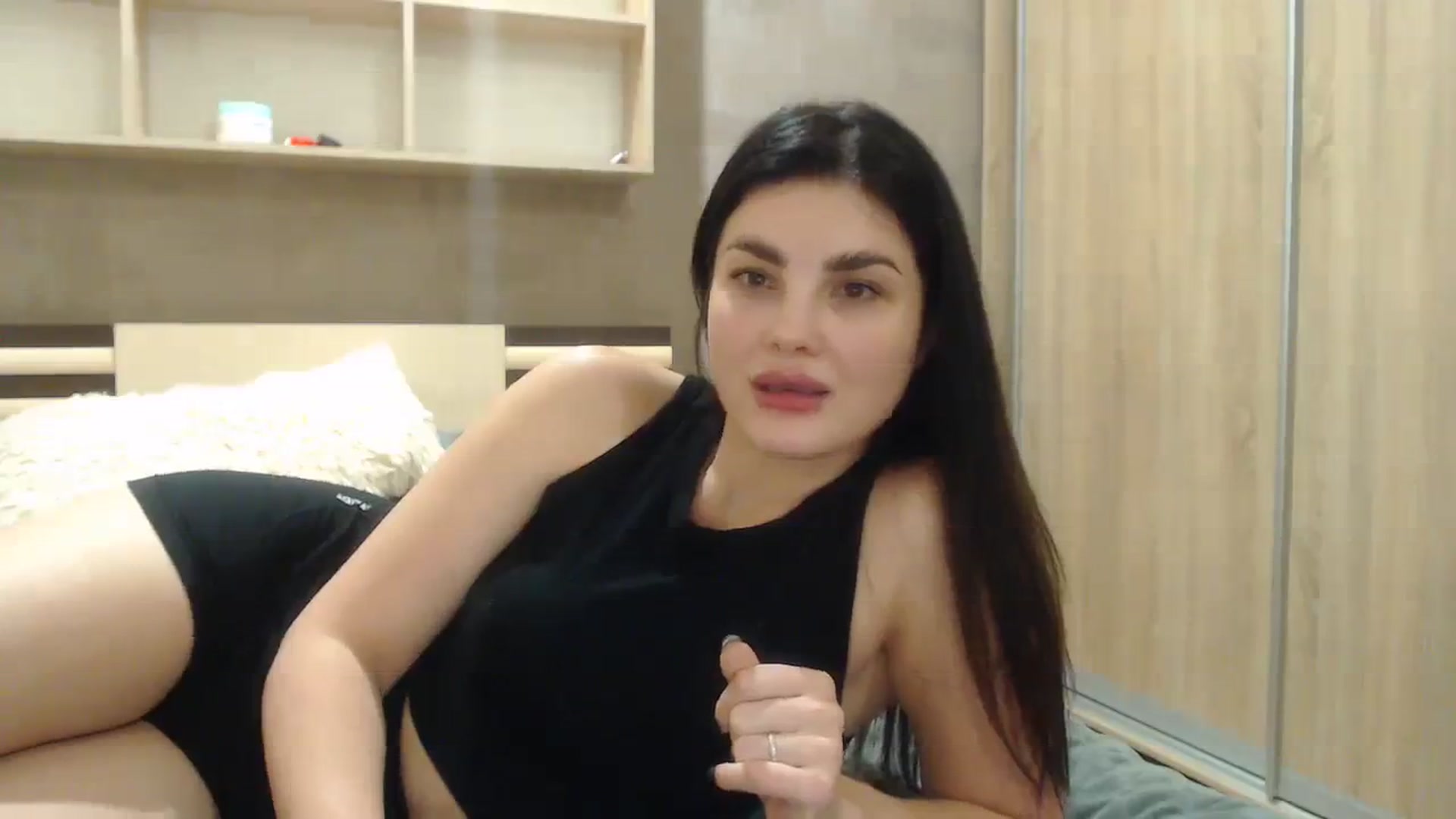 Gallery image thumbnail from Elegancee's myfreecams stream on, 12/25/2023, 23:45 image 2 of 20