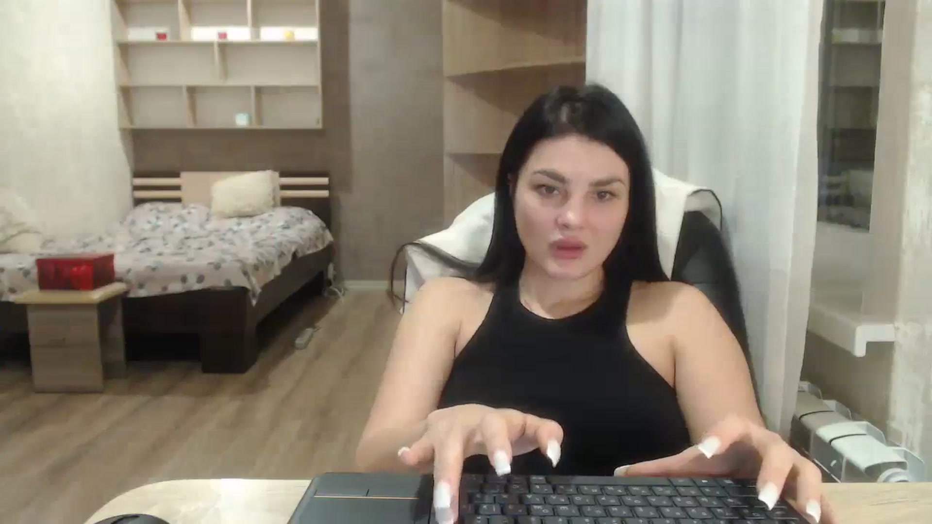 Gallery image thumbnail from Elegancee's myfreecams stream on, 01/14/2024, 18:03 image 3 of 20