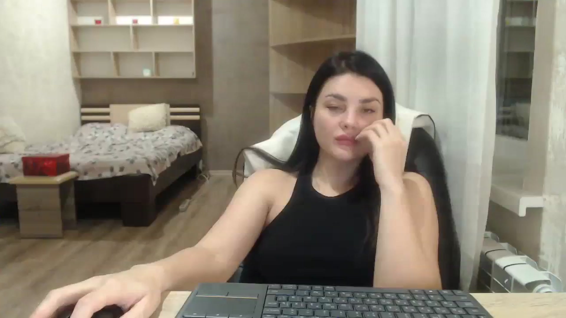 Gallery image thumbnail from Elegancee's myfreecams stream on, 01/14/2024, 18:03 image 1 of 20