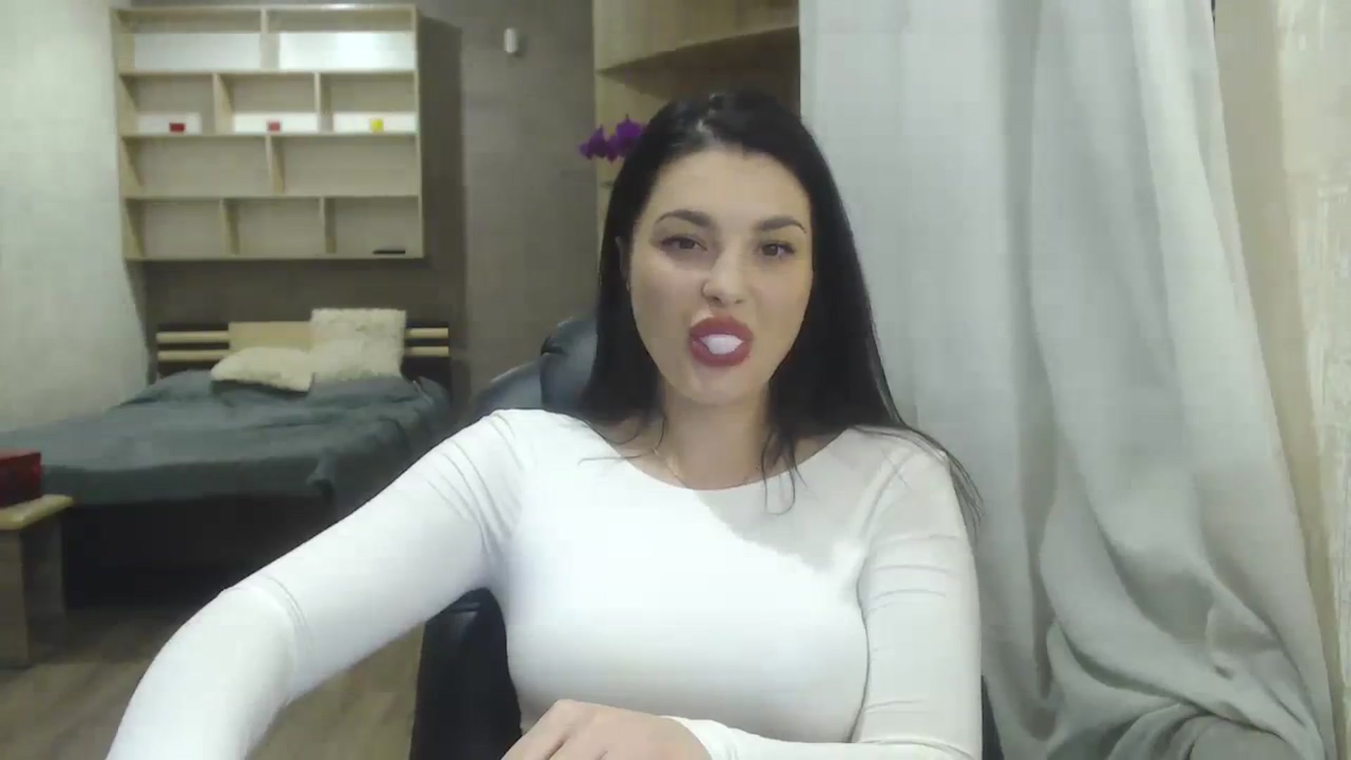 Gallery image thumbnail from Elegancee's myfreecams stream on, 03/03/2024, 18:51 image 4 of 20