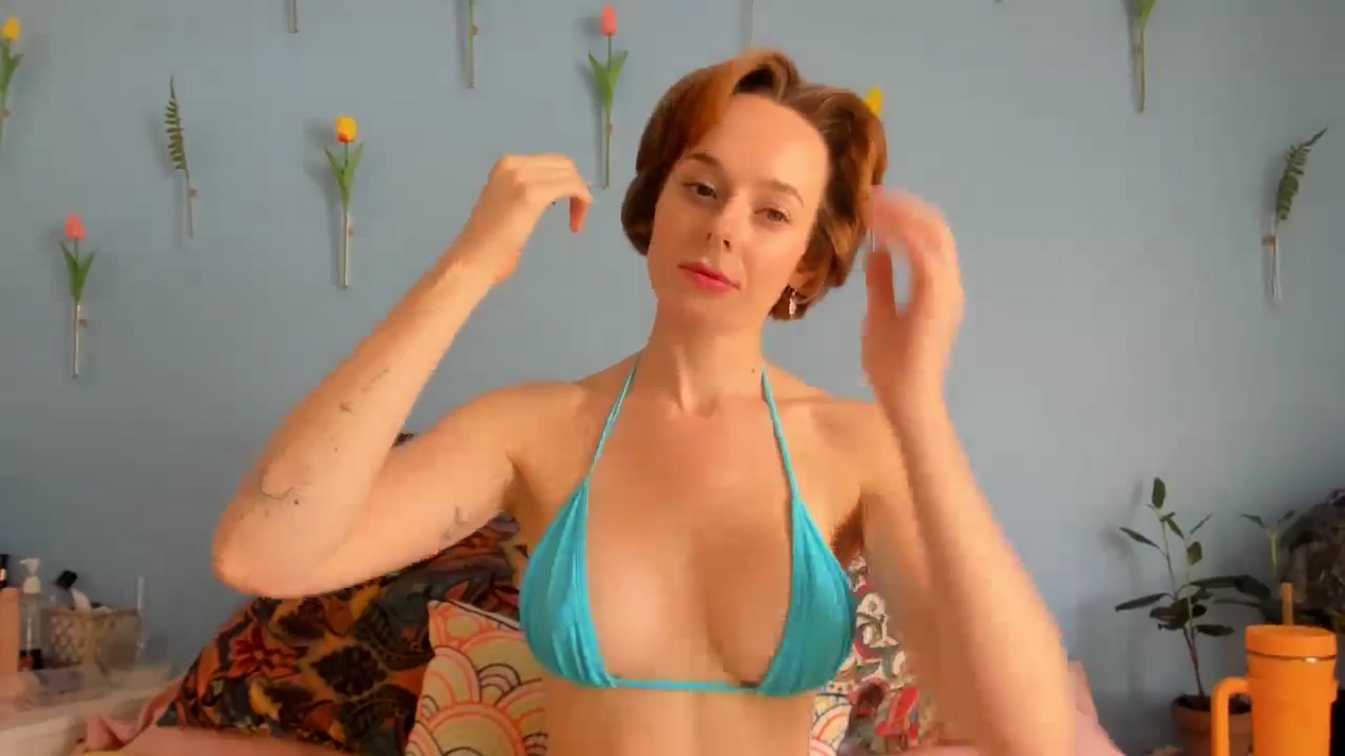 Gallery image thumbnail from ElegantGamine's myfreecams stream on, 08/08/2024, 20:00 image 13 of 20
