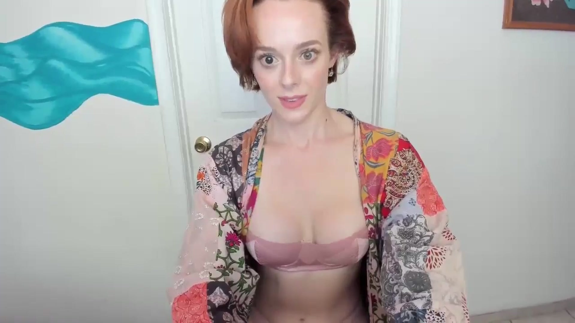 Gallery image thumbnail from ElegantGamine's myfreecams stream on, 09/02/2024, 21:24 image 7 of 20