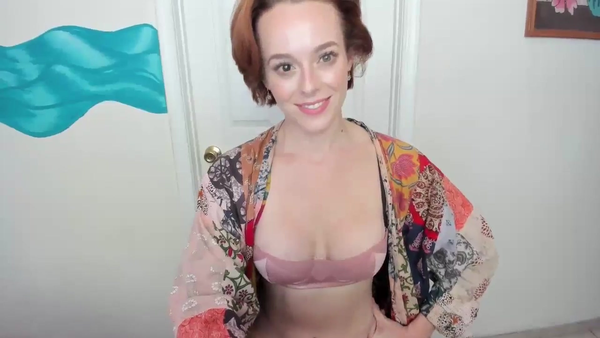 Gallery image thumbnail from ElegantGamine's myfreecams stream on, 09/02/2024, 21:24 image 9 of 20