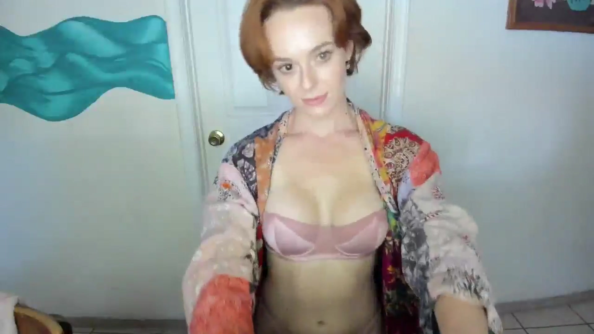Gallery image thumbnail from ElegantGamine's myfreecams stream on, 09/03/2024, 24:15 image 9 of 20