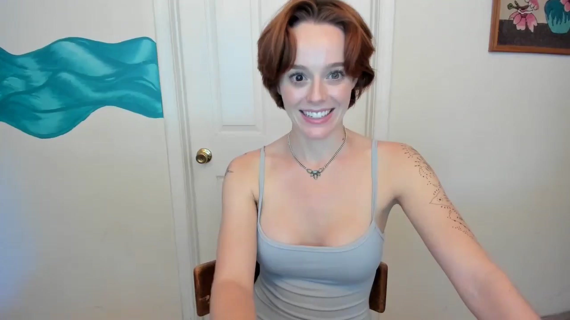 Gallery image thumbnail from ElegantGamine's myfreecams stream on, 09/10/2024, 24:00 image 13 of 20