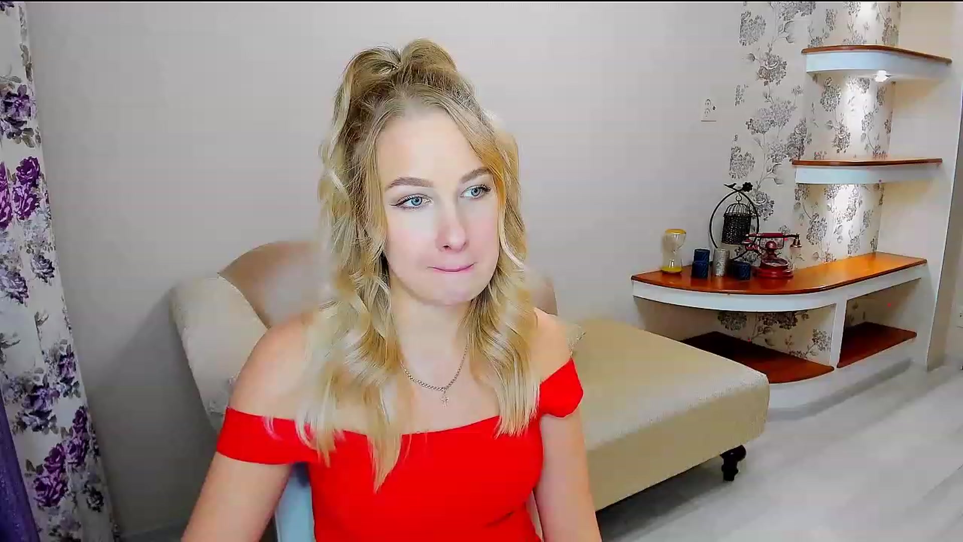 Gallery image thumbnail from ElegantLook's myfreecams stream on, 12/01/2022, 09:53 image 16 of 20