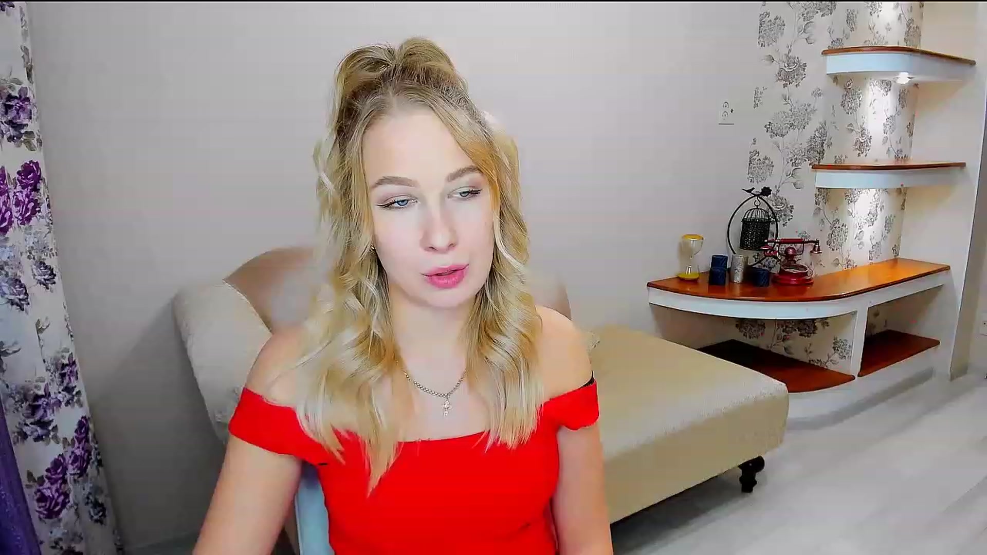 Gallery image thumbnail from ElegantLook's myfreecams stream on, 12/01/2022, 09:53 image 14 of 20