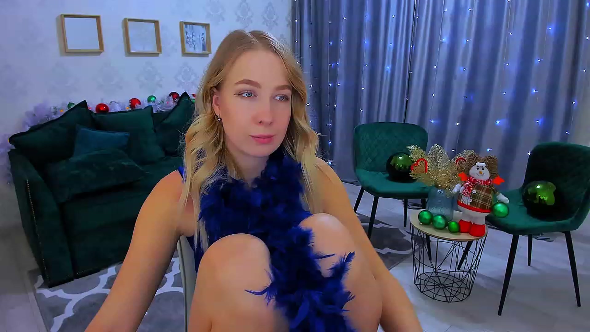 Gallery image thumbnail from ElegantLook's myfreecams stream on, 12/09/2022, 08:28 image 9 of 20