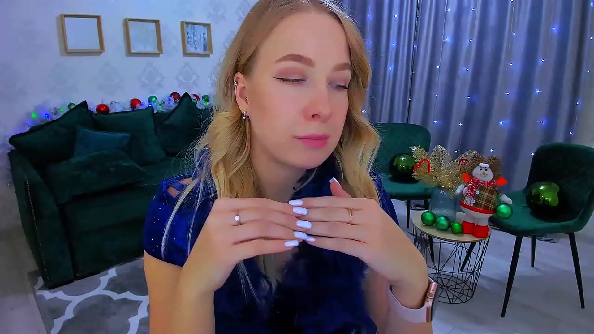 Gallery image thumbnail from ElegantLook's myfreecams stream on, 12/09/2022, 08:59 image 19 of 20